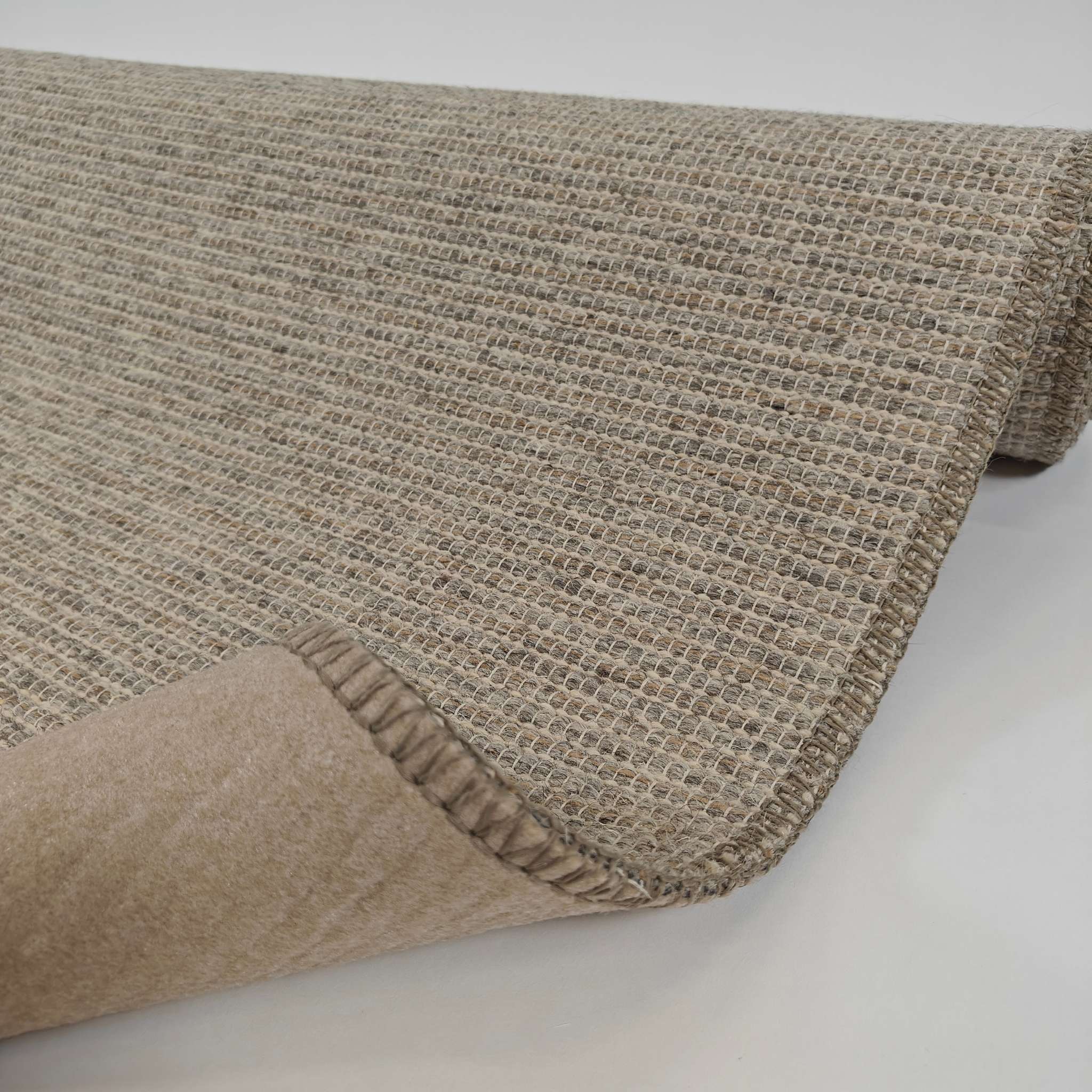 Aava villamatto - vaaleanharmaa