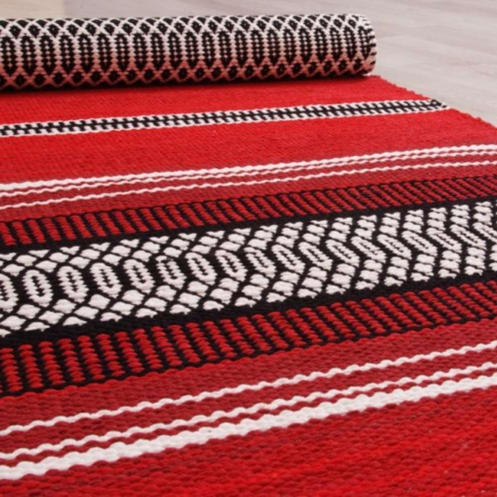 BERTA Cotton rug Roll - red