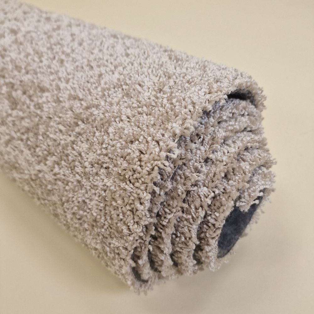 Cozy lyhytnukkainen matto - beige.