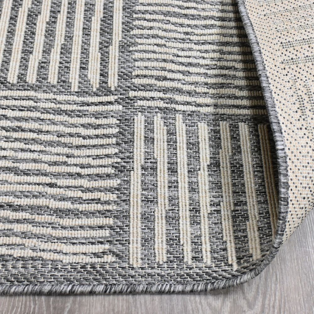 Cube sileäksi kudottu matto - vaaleanharmaa.