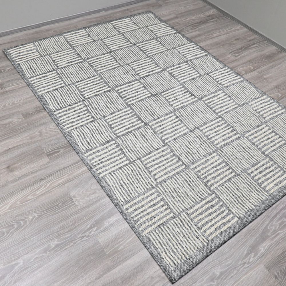 Cube sileäksi kudottu matto - vaaleanharmaa.