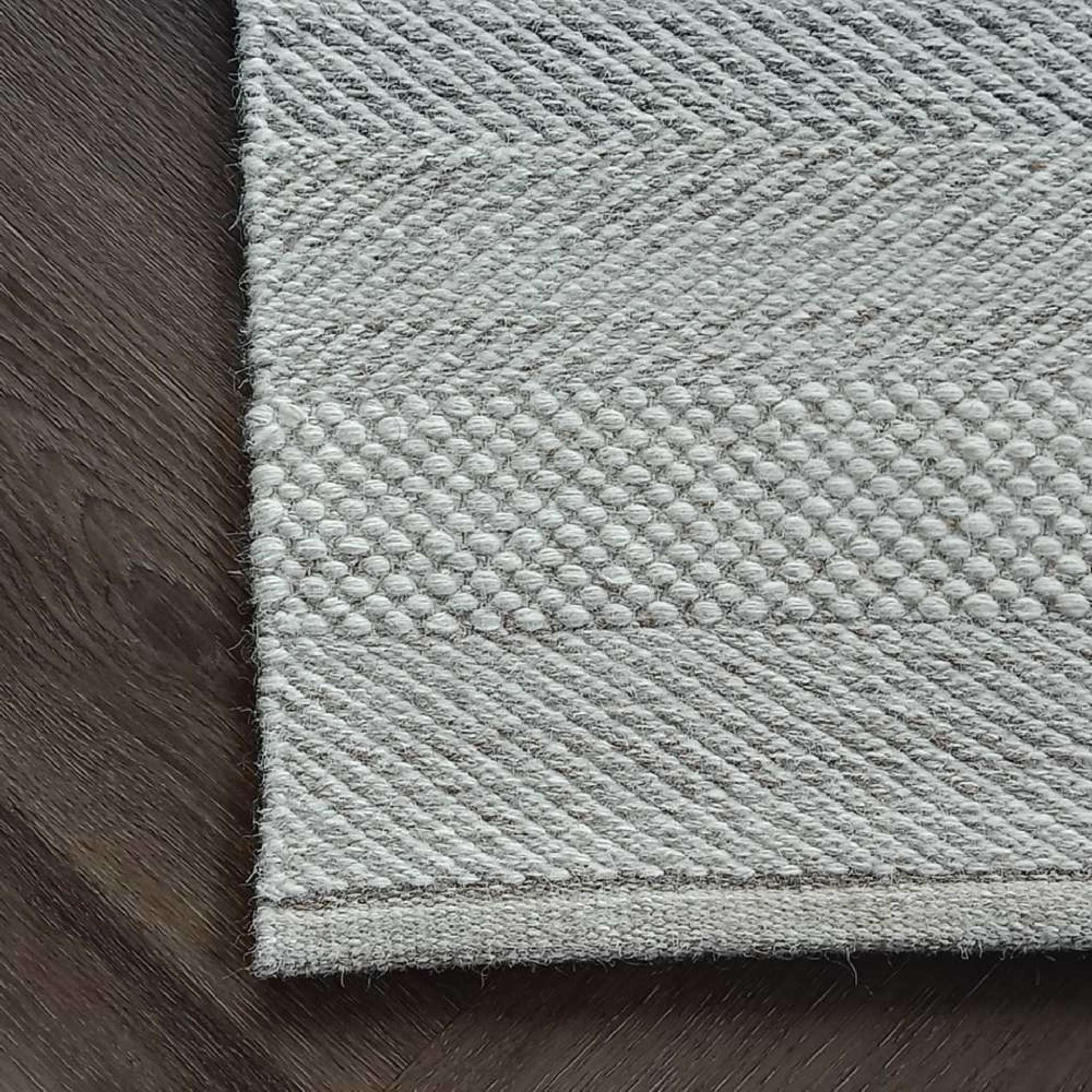 Ebba Wool rug - natural