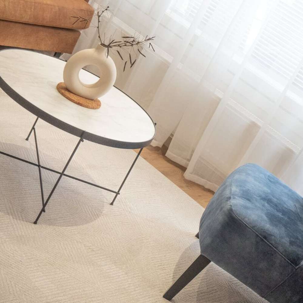 Felicia lyhytnukkainen matto - luonnonvalkoinen.