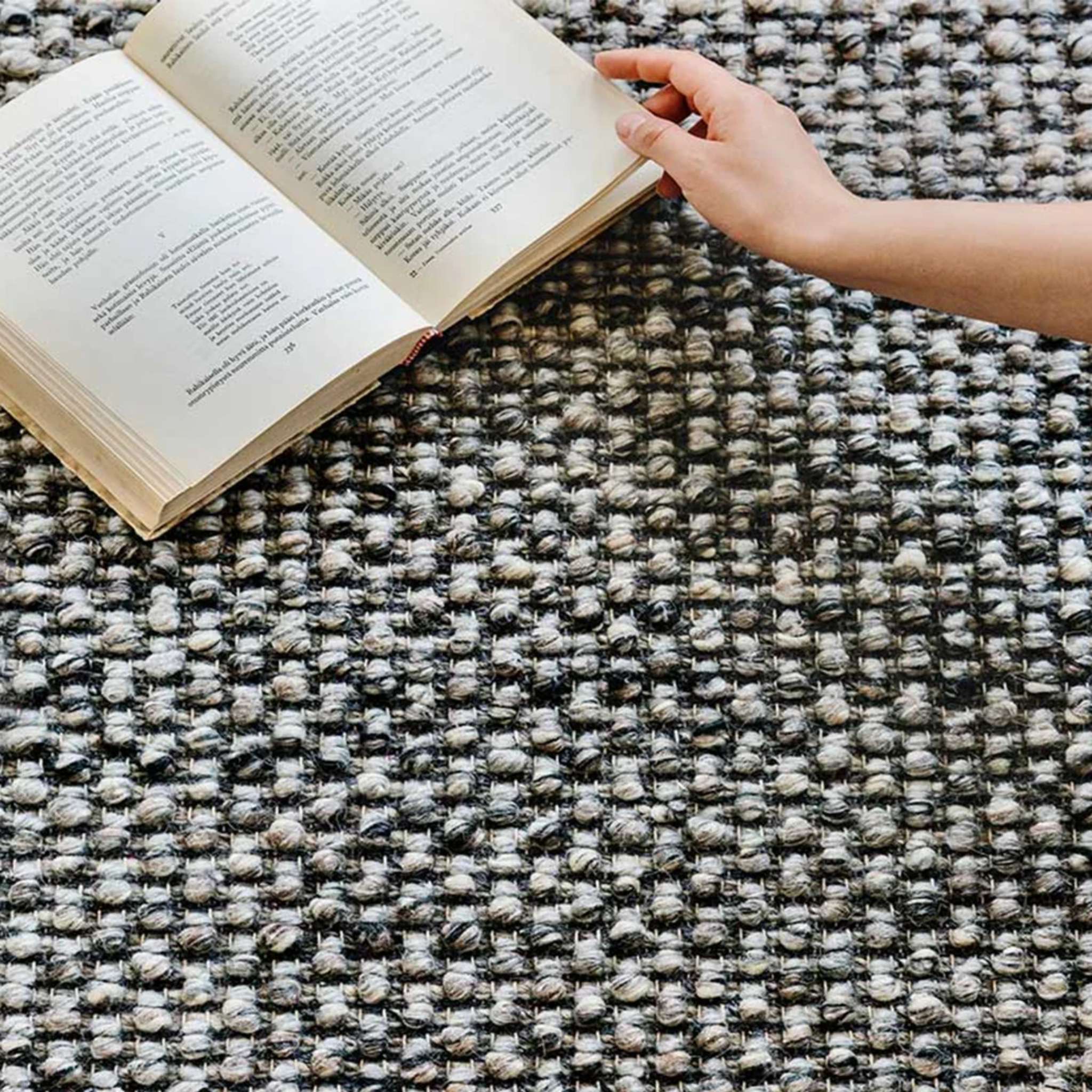 Finarte Keto villamatto - Tummanharmaa