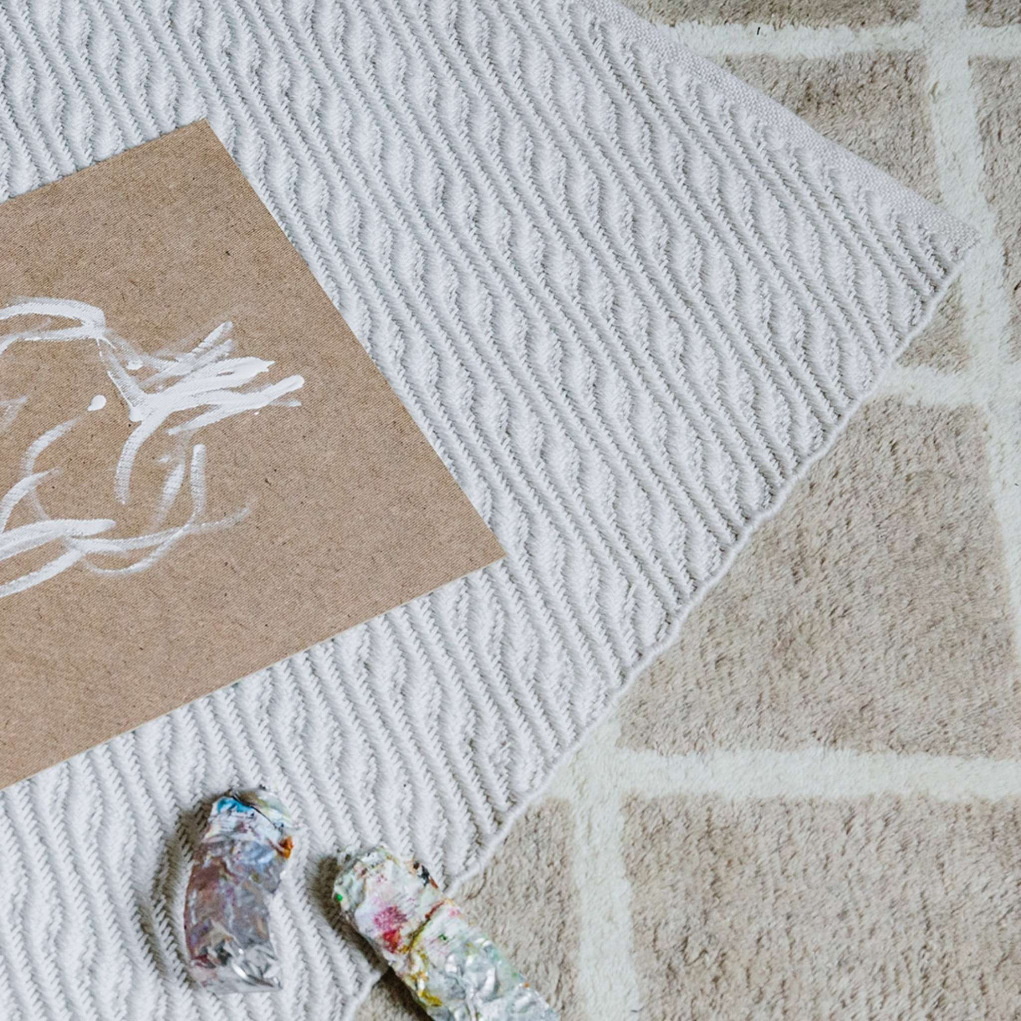 Finarte Pinta recycled pet Rug - White