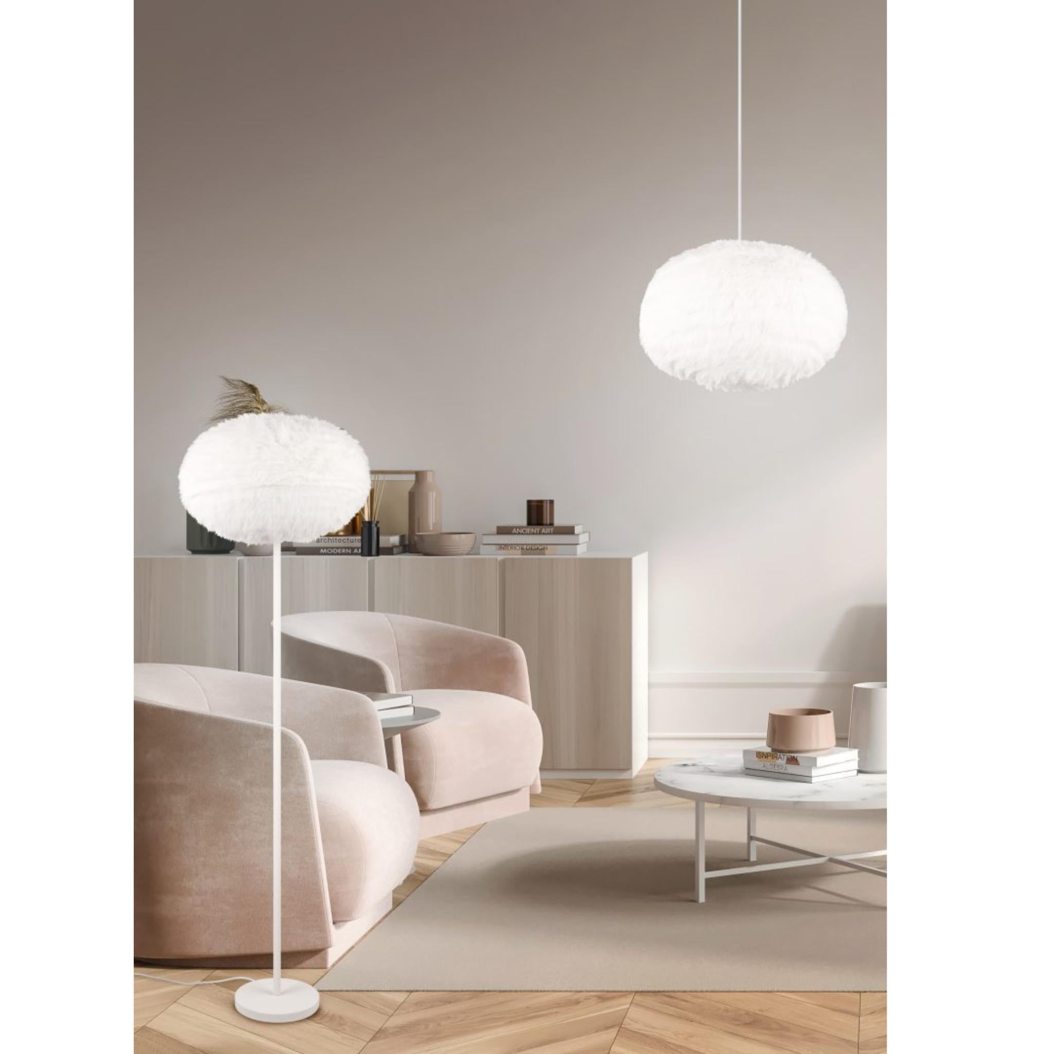 TRIO Furry pendant lamp - white - Ø50 cm