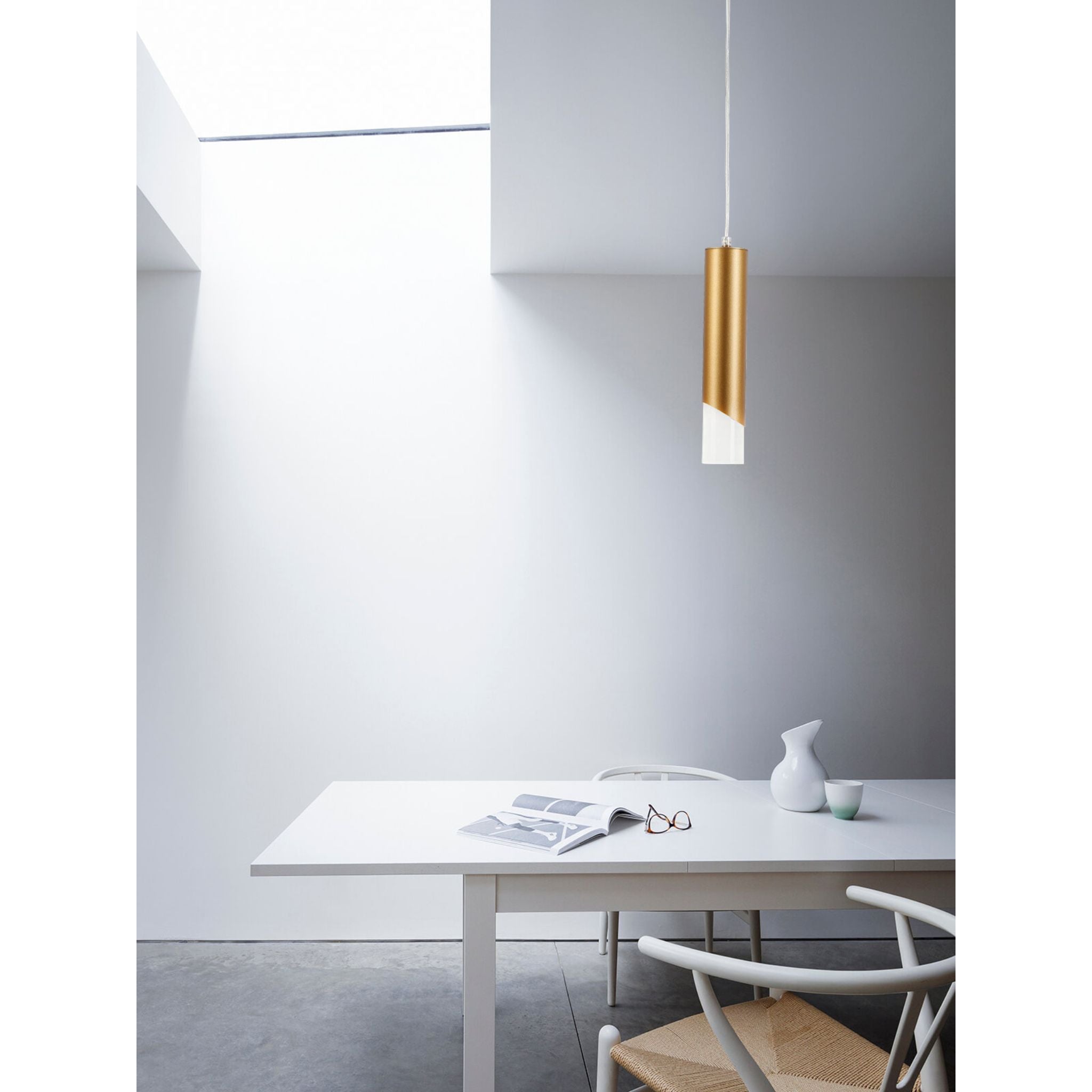 Hardin 342301-09 - Riippuvalaisin - Kultamaalattu