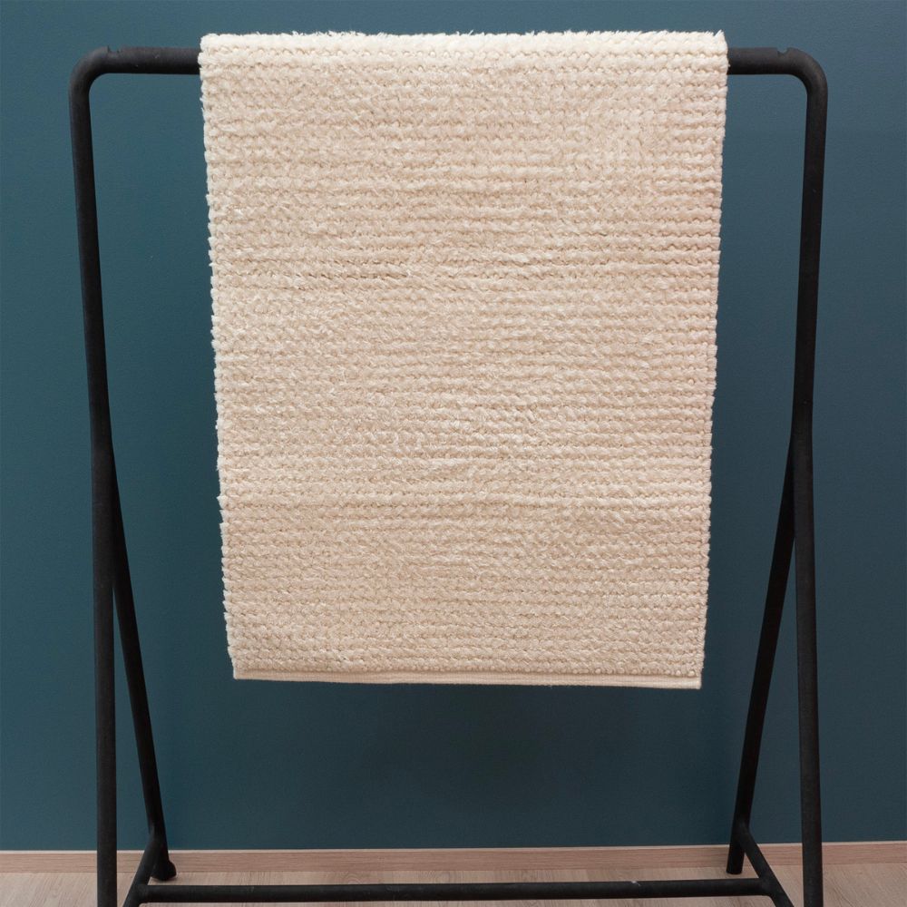 Huurre villamatto - luonnonvalkoinen.