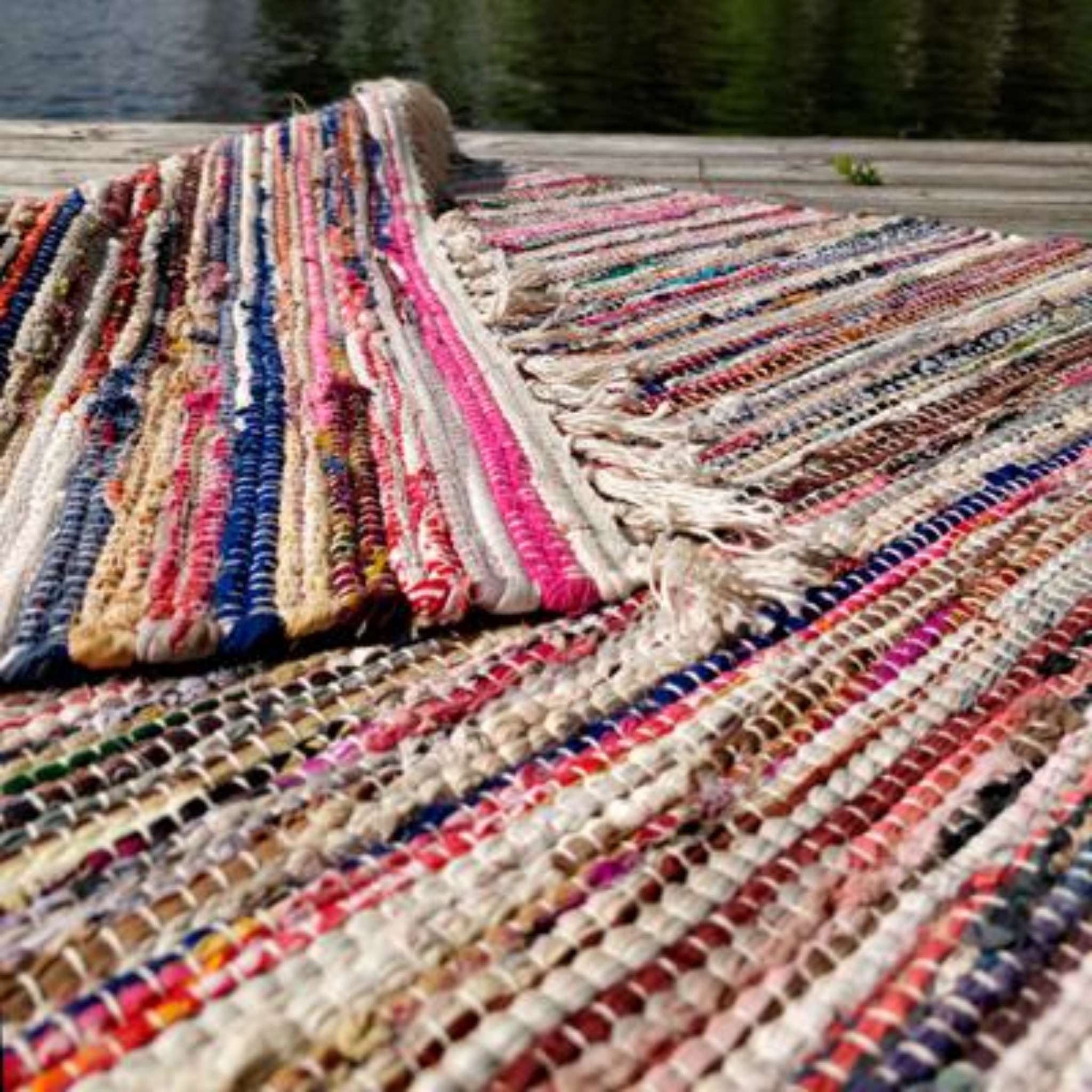 Ilona räsymatto - moniväri.