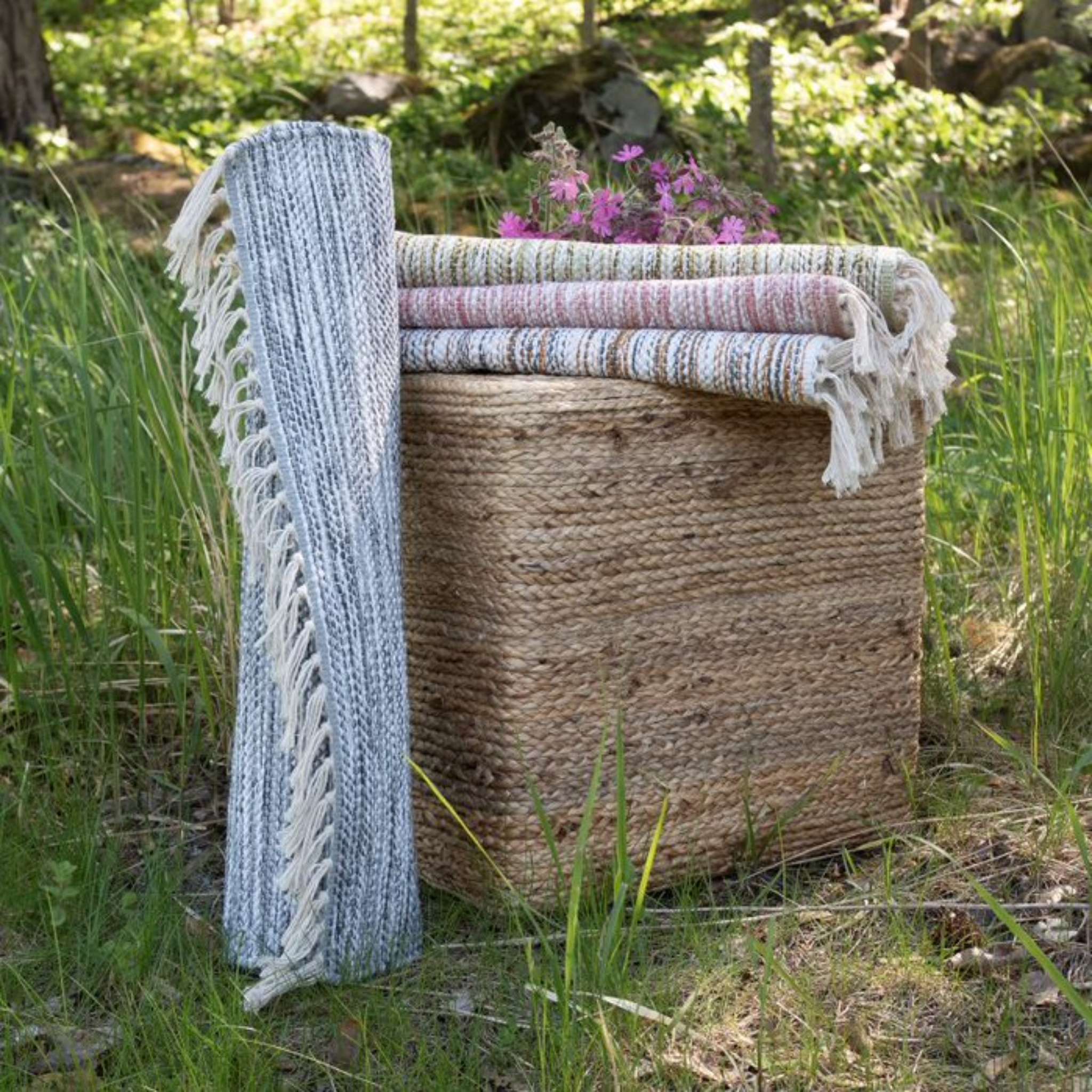Kesälahti rocking chair rug - pink