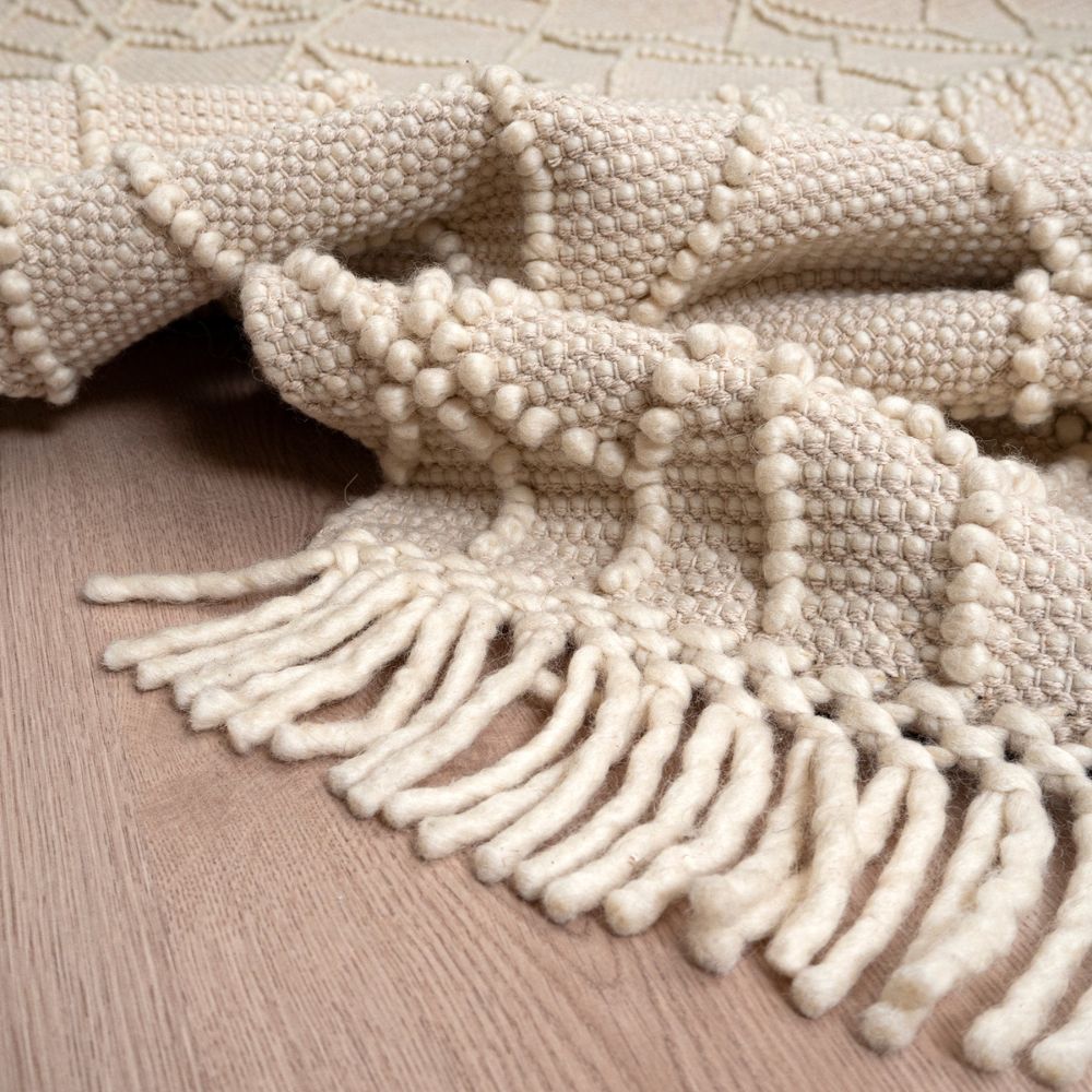 Kuura villamatto - valkoinen.