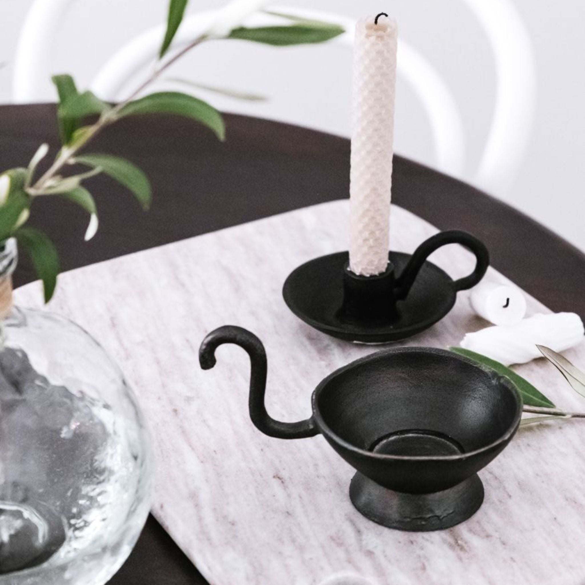 Kynttilänjalka musta NOUR.