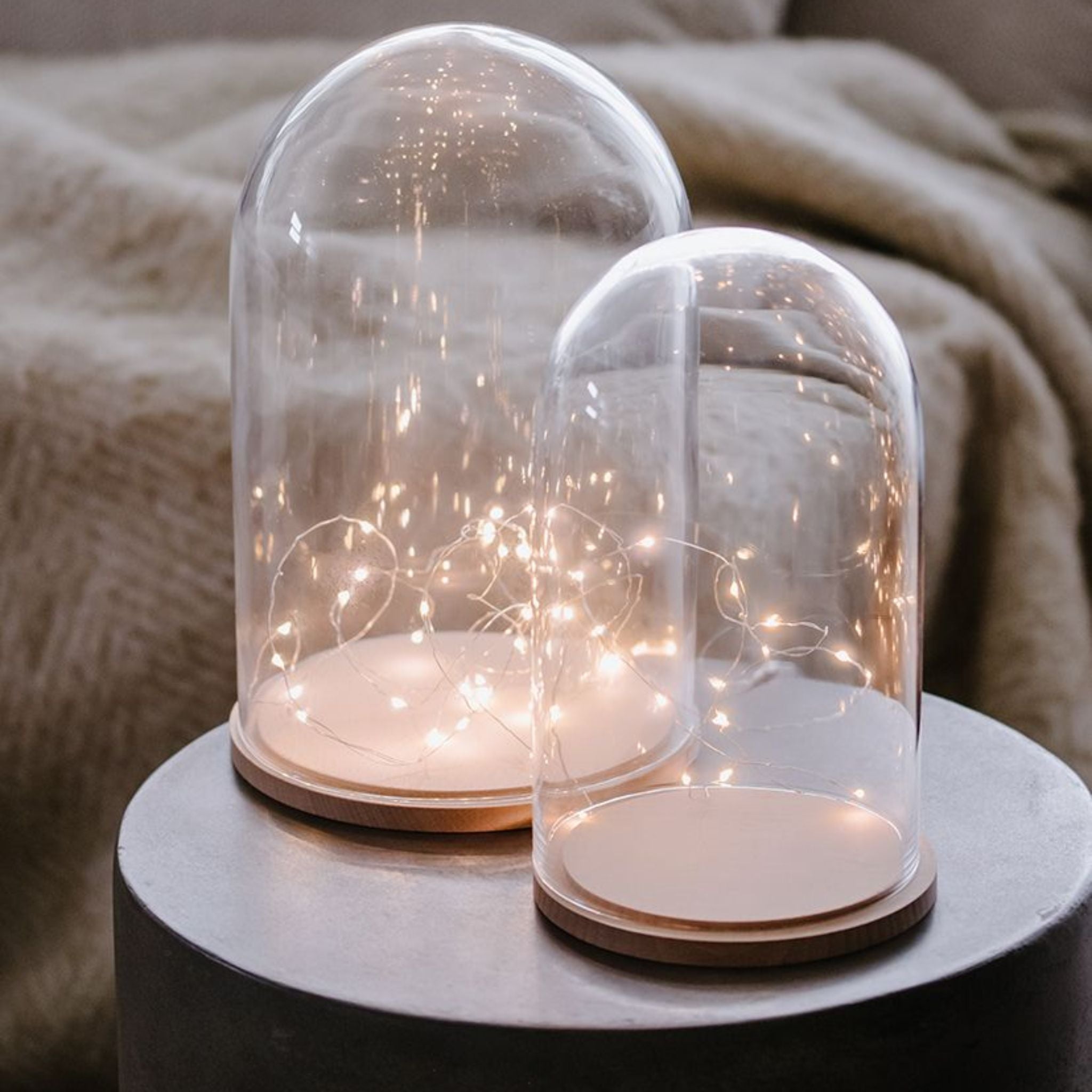 Lasikupu alustalla 26cm GLASS.