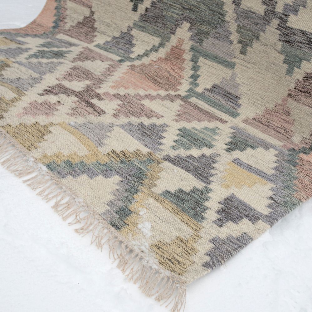 Leea villamatto - värikäs.