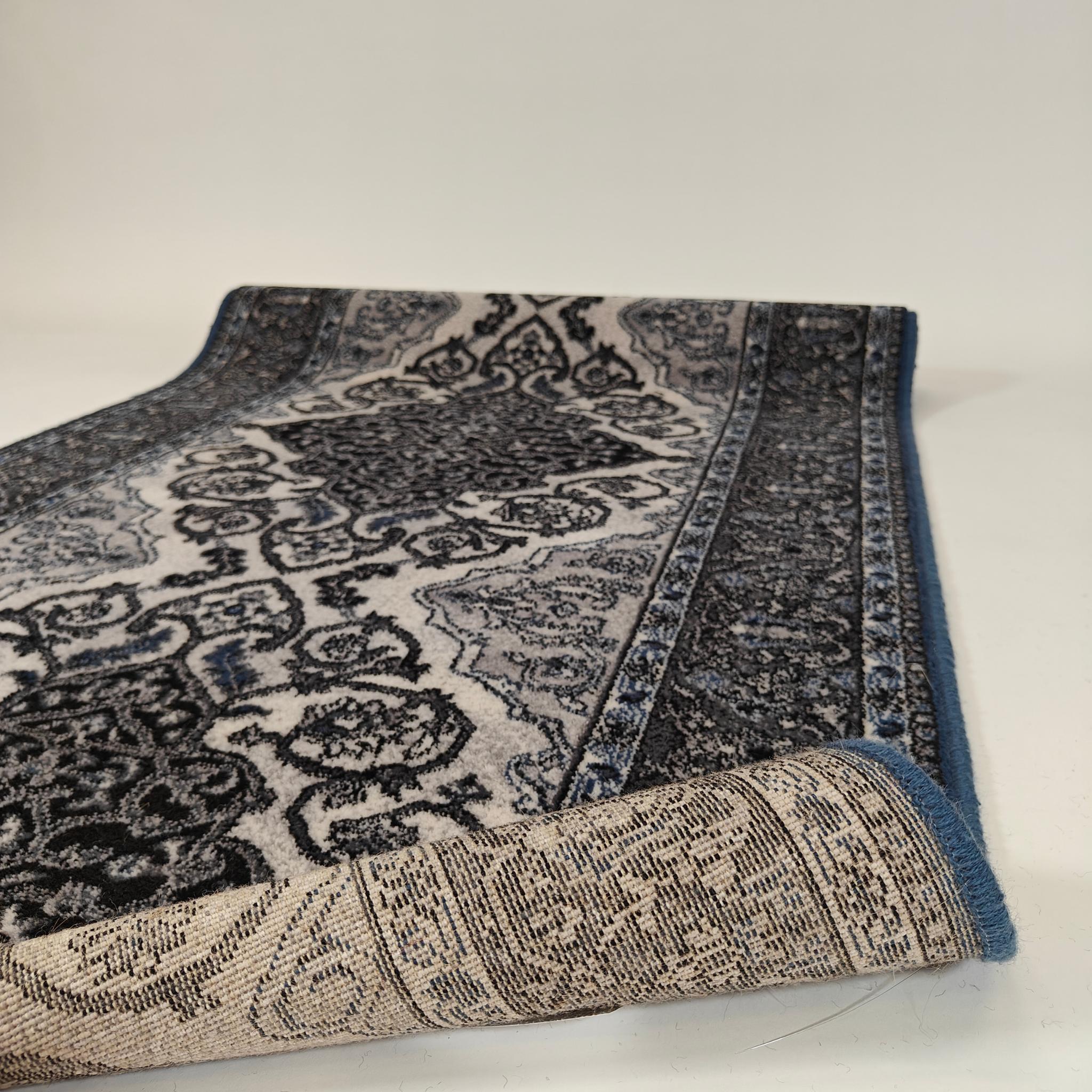 Leyla Oriental Wool rug roll - dark blue