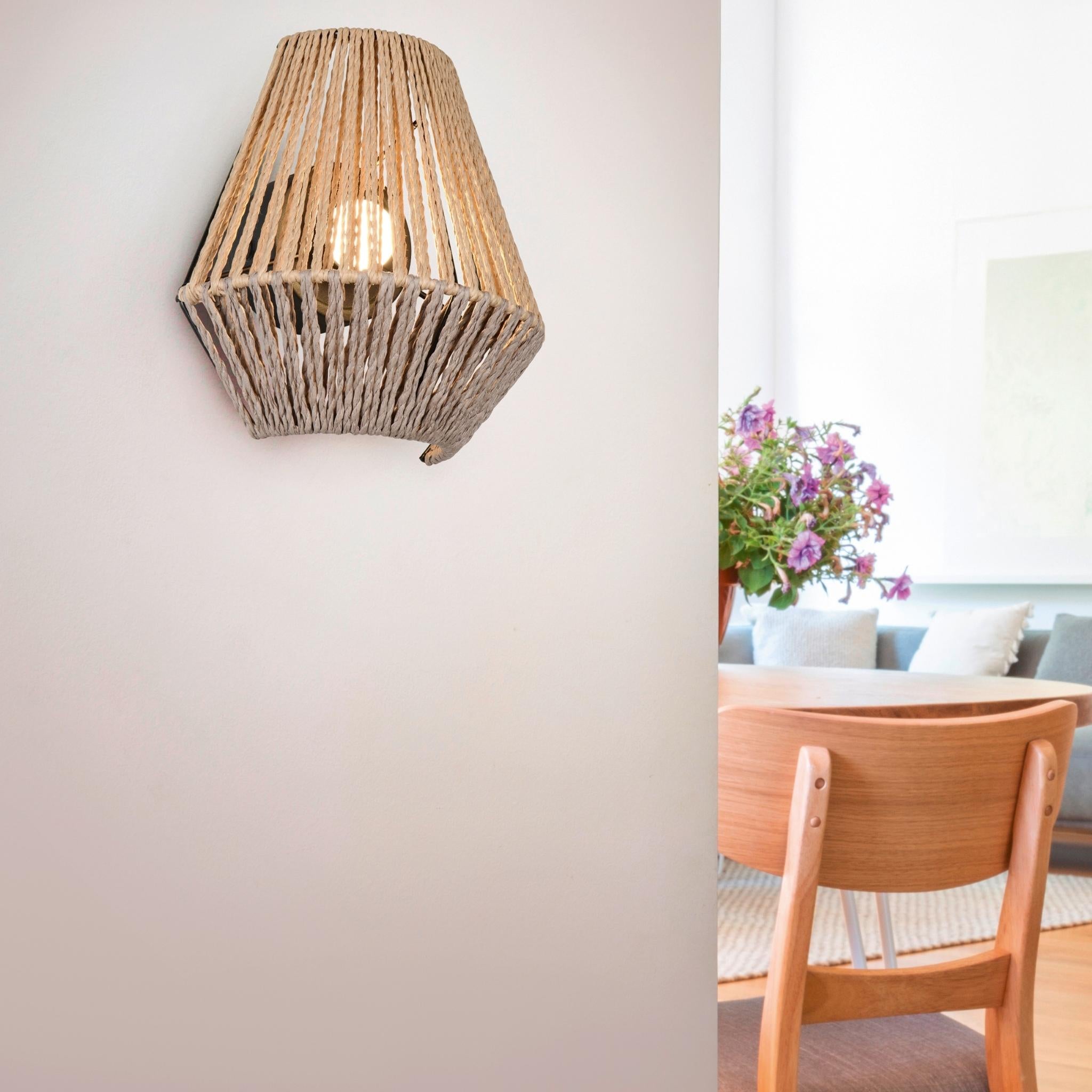 TRIO Lira LED table lamp, rechargeable - brown/paper cord