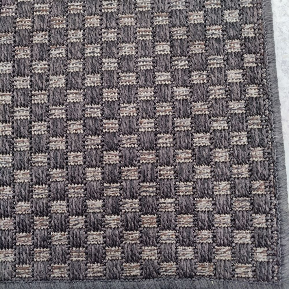 Louhi matto - musta.