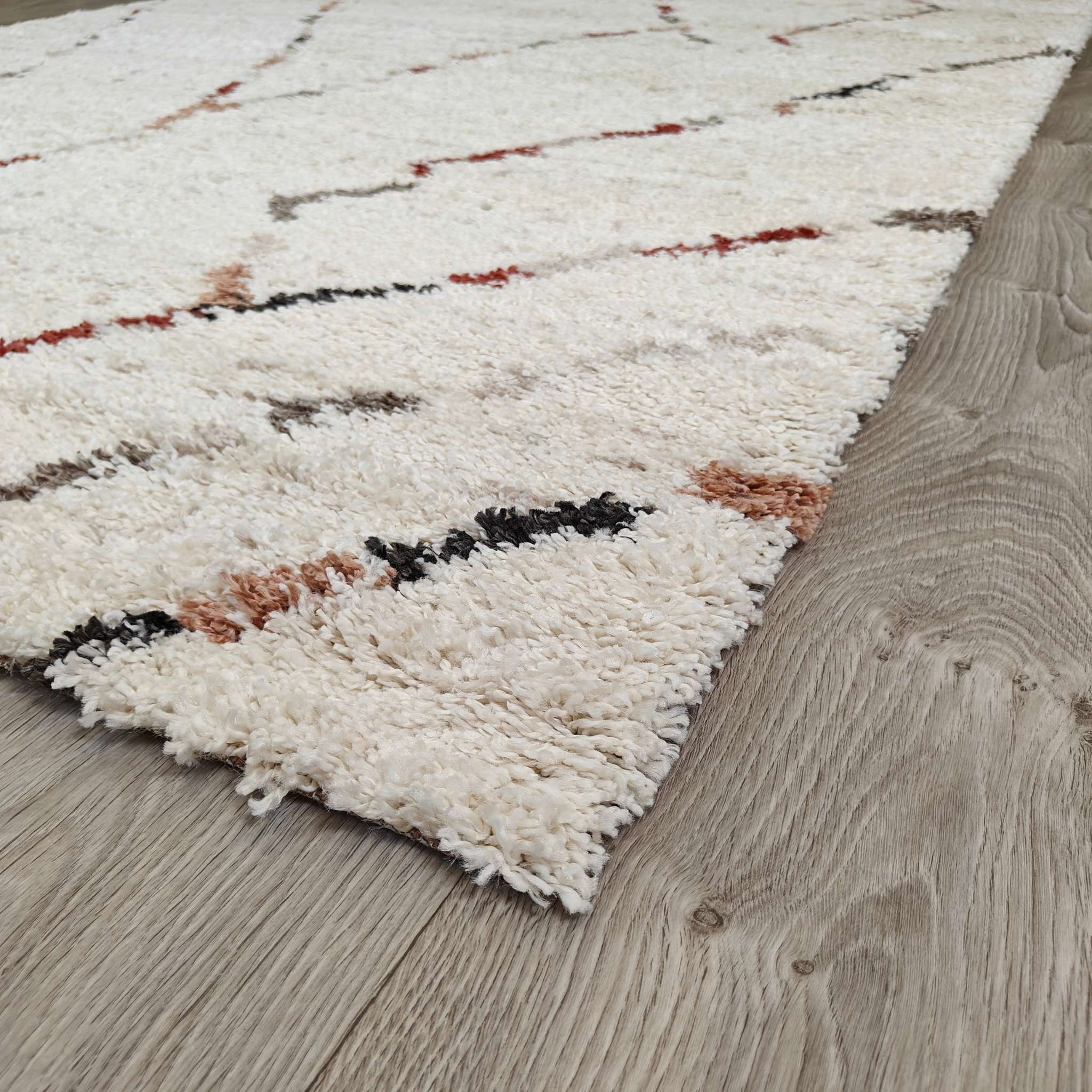Lumo Pile rug - natural white-colorful