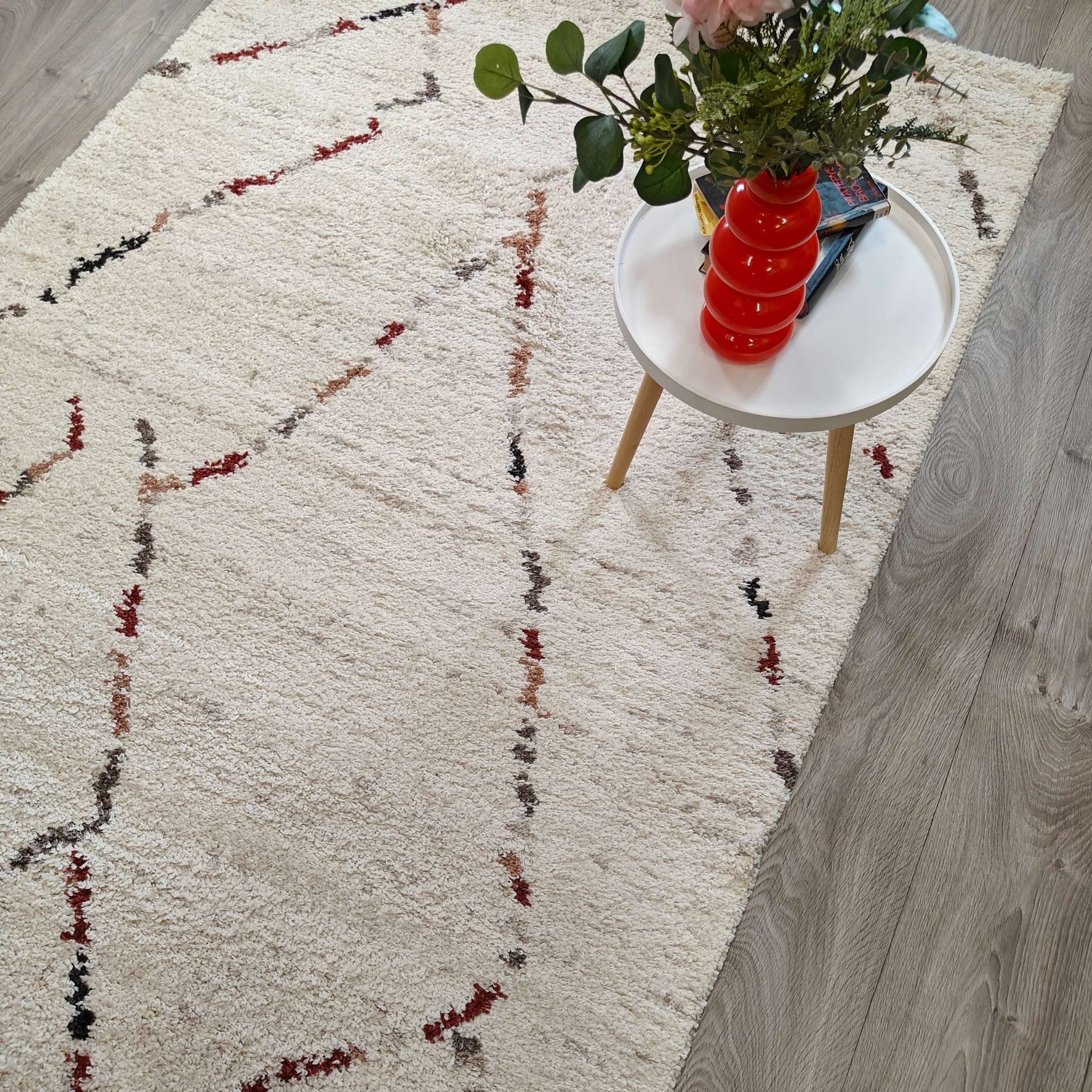 Lumo Pile rug - natural white-colorful