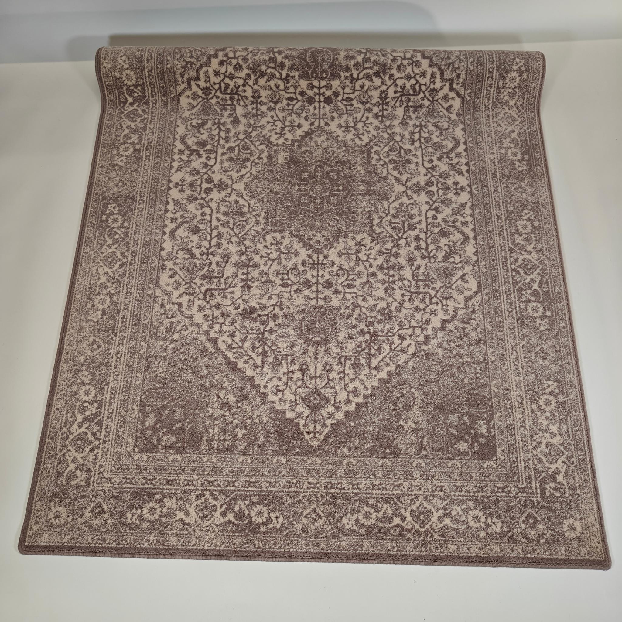 Lurieta Oriental Wool rug - pink