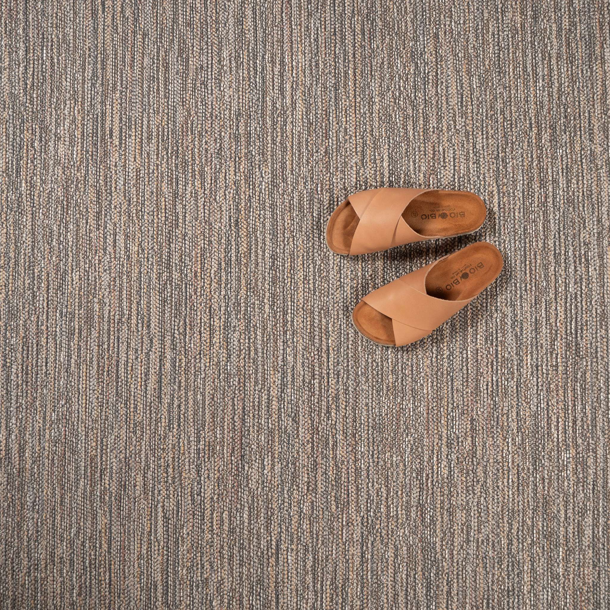 Lyon Easy-care rug - brown