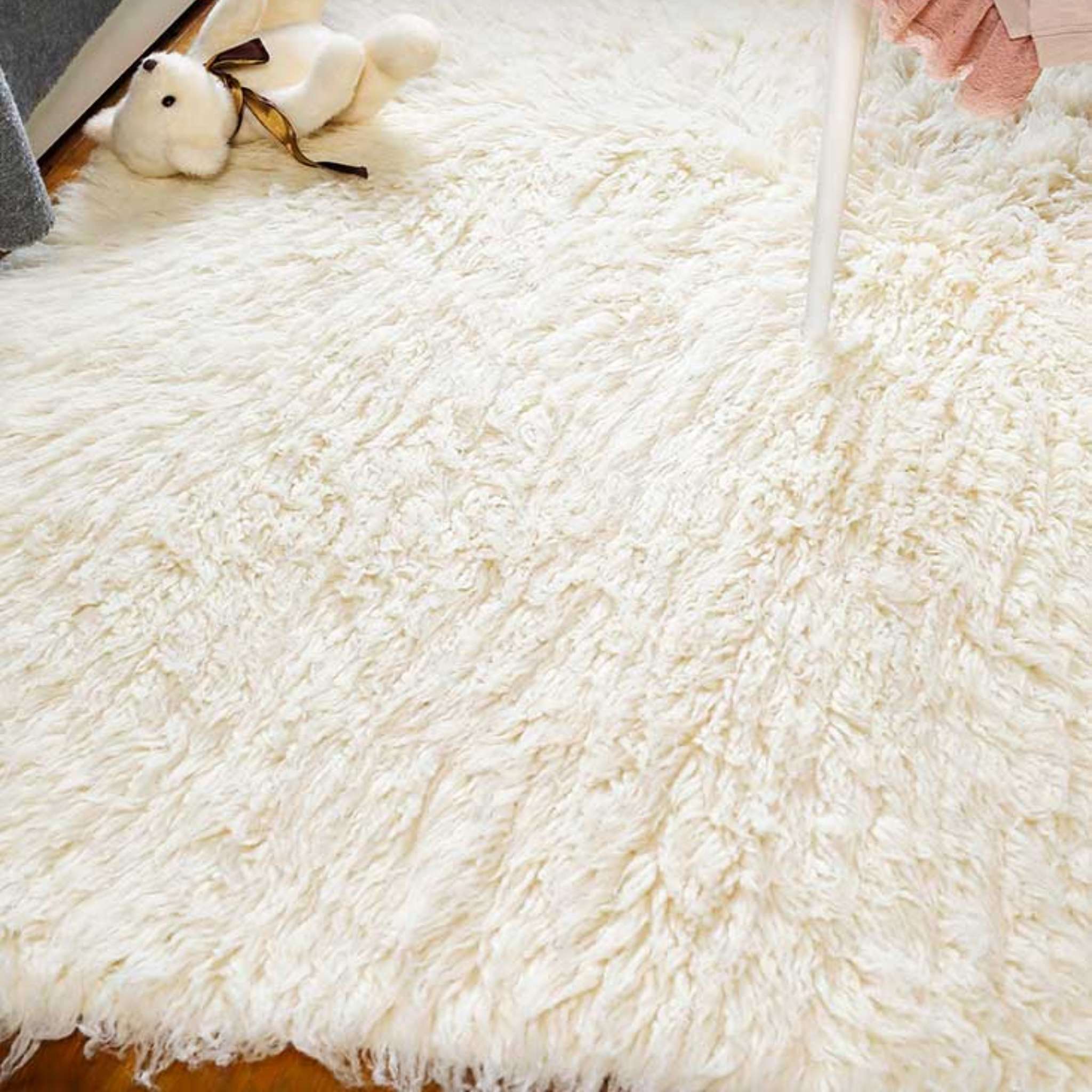 Narma FLOKATI Wool rug - White