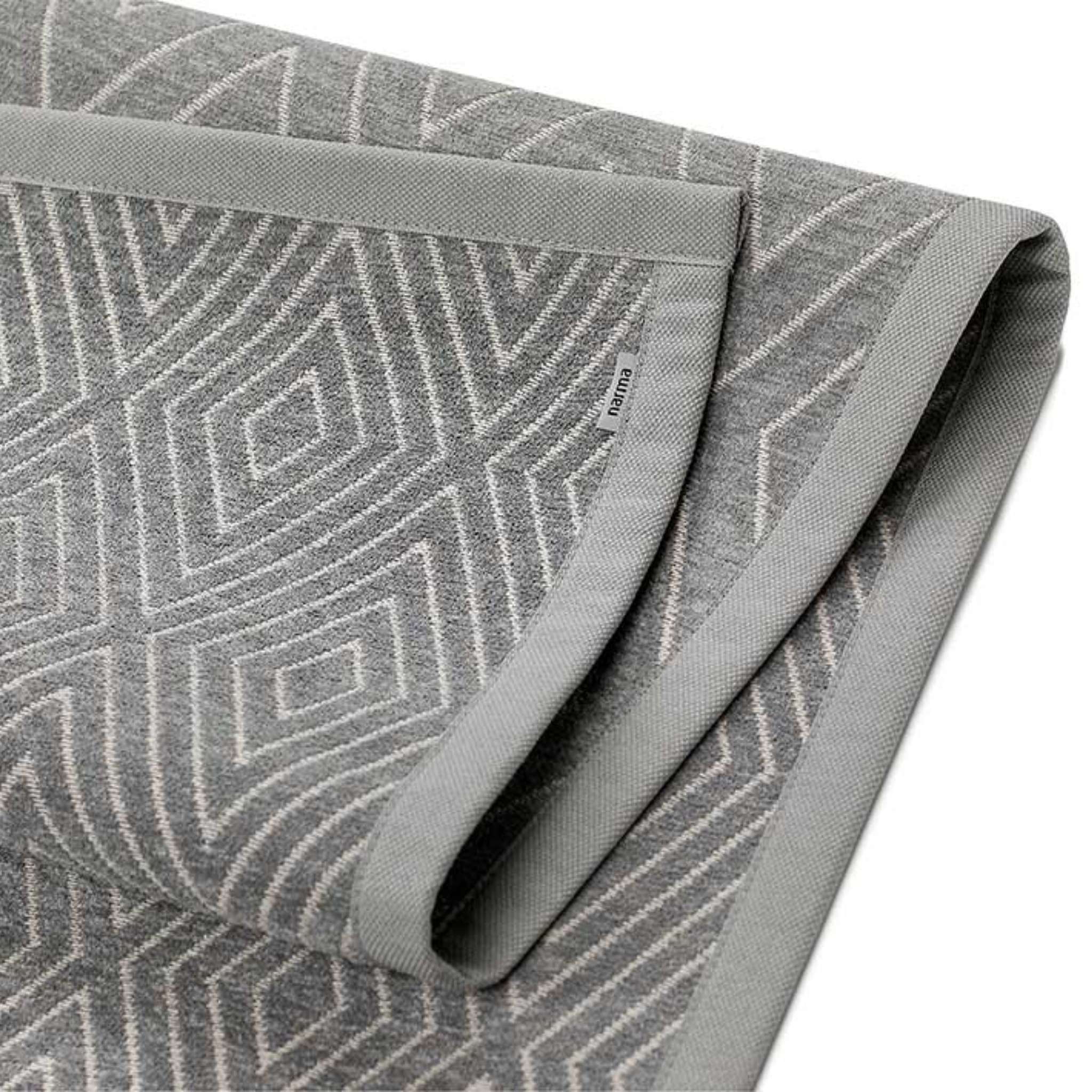 Narma KUNINGA kaksipuolinen puuvillamatto Rulla - Tummanharmaa