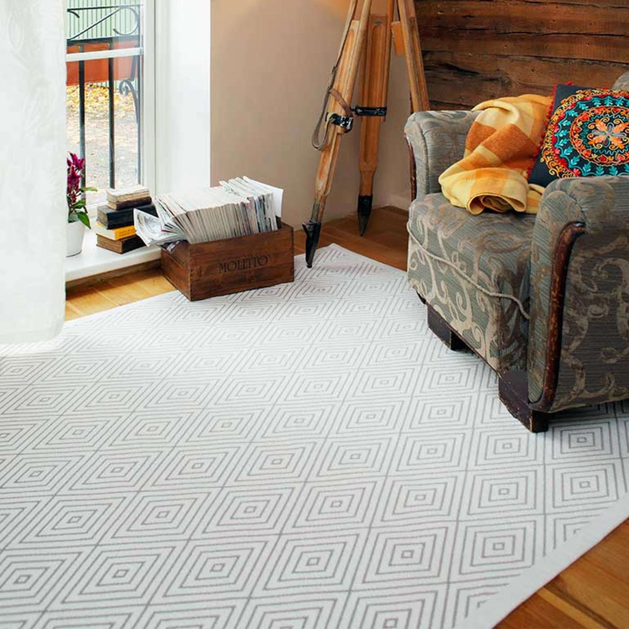 Narma KUNINGA double-sided Cotton rug Roll - White