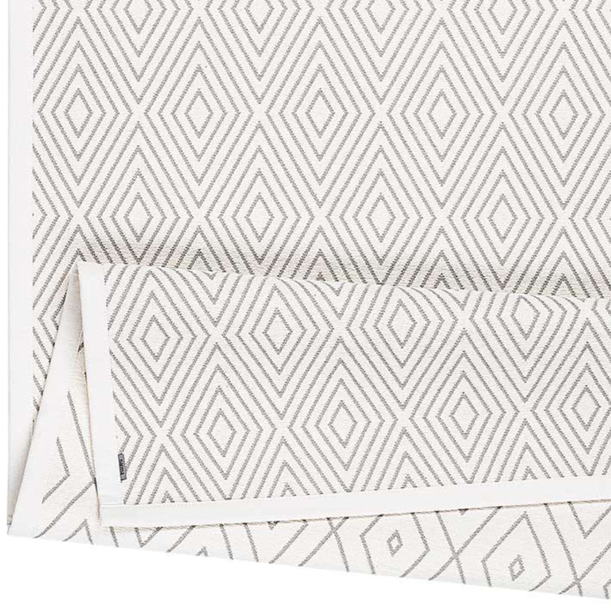Narma KUNINGA double-sided Cotton rug Roll - White