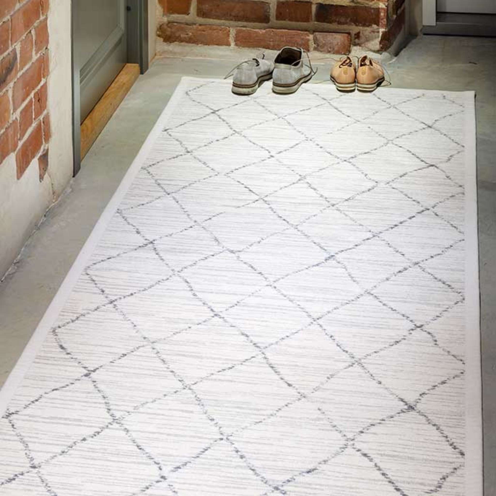 Narma VOOSE double-sided Cotton rug Roll - White