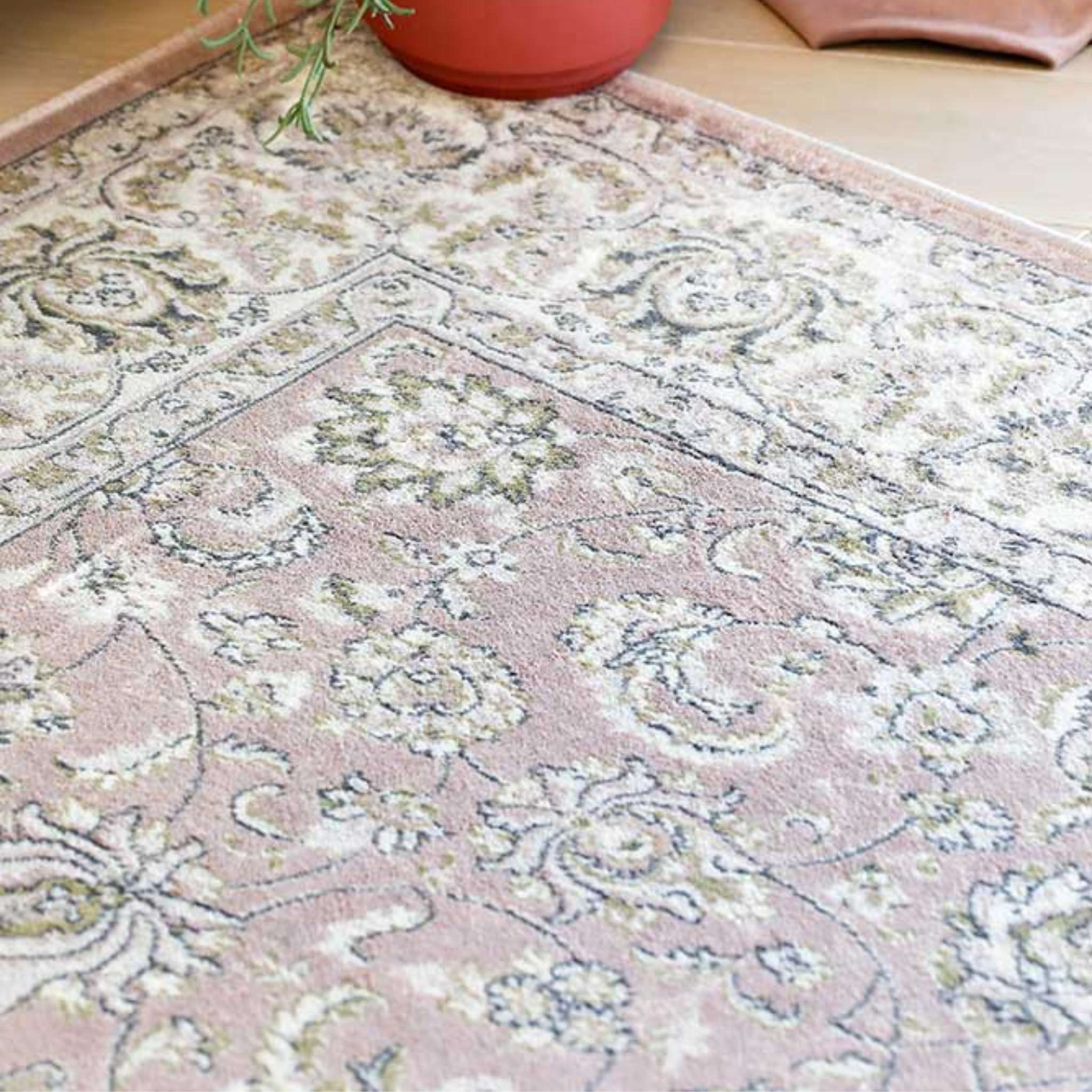 Narma YASMIN viscose rug - Pink