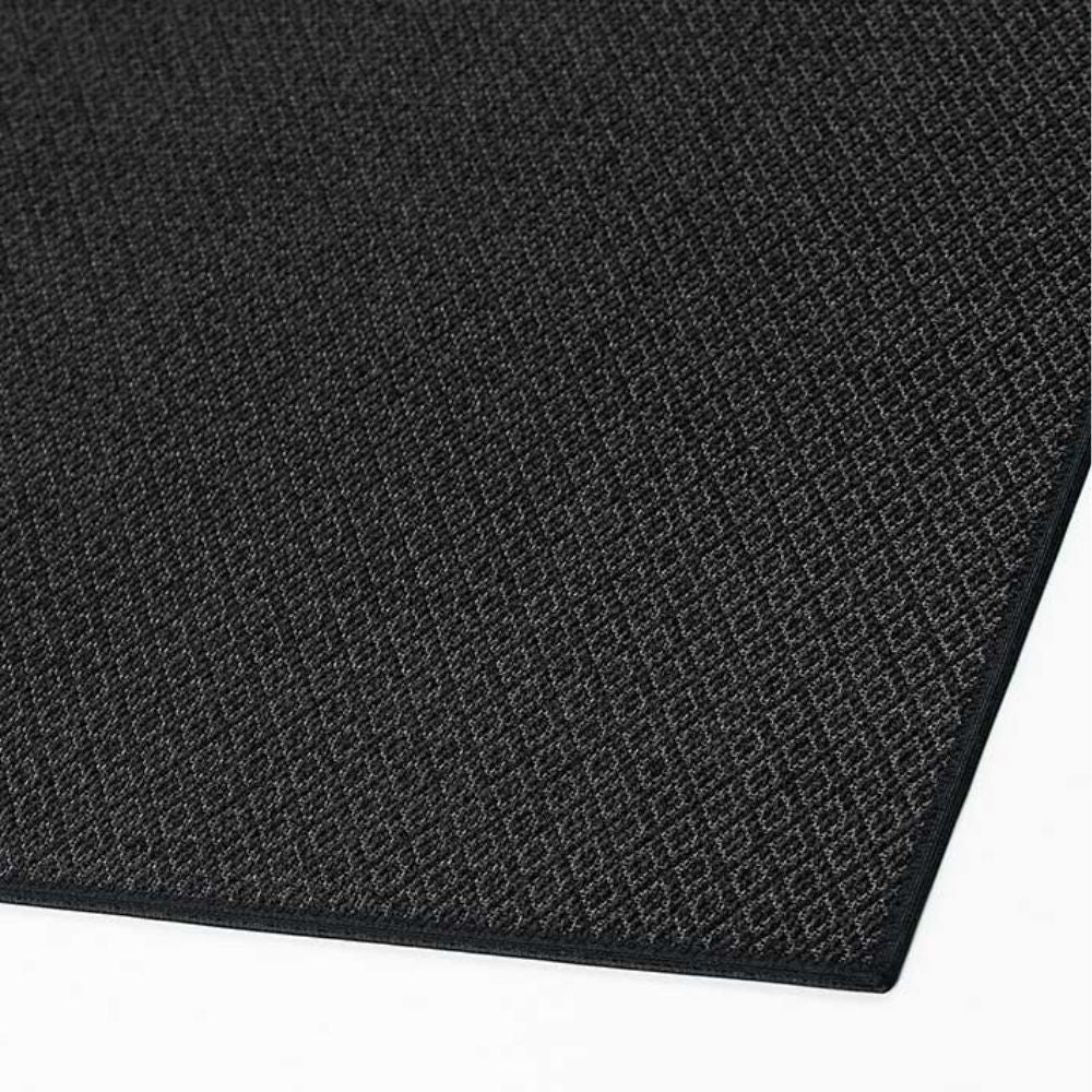 Narma BELLO sileäksi kudottu matto - musta.