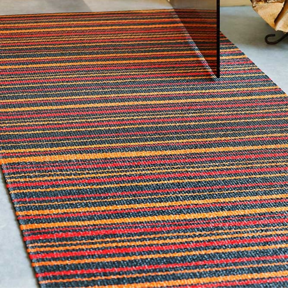 Narma HULLO Vinyl rug Roll - Red orange