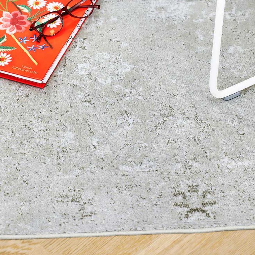 Narma MAYA viscose rug - silver