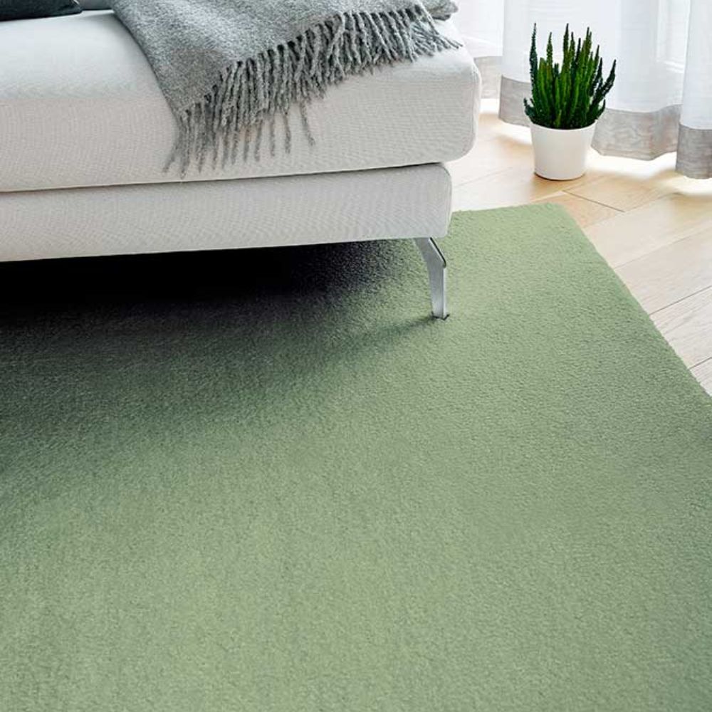 Narma NOBLE low pile Rug, Custom Size - green