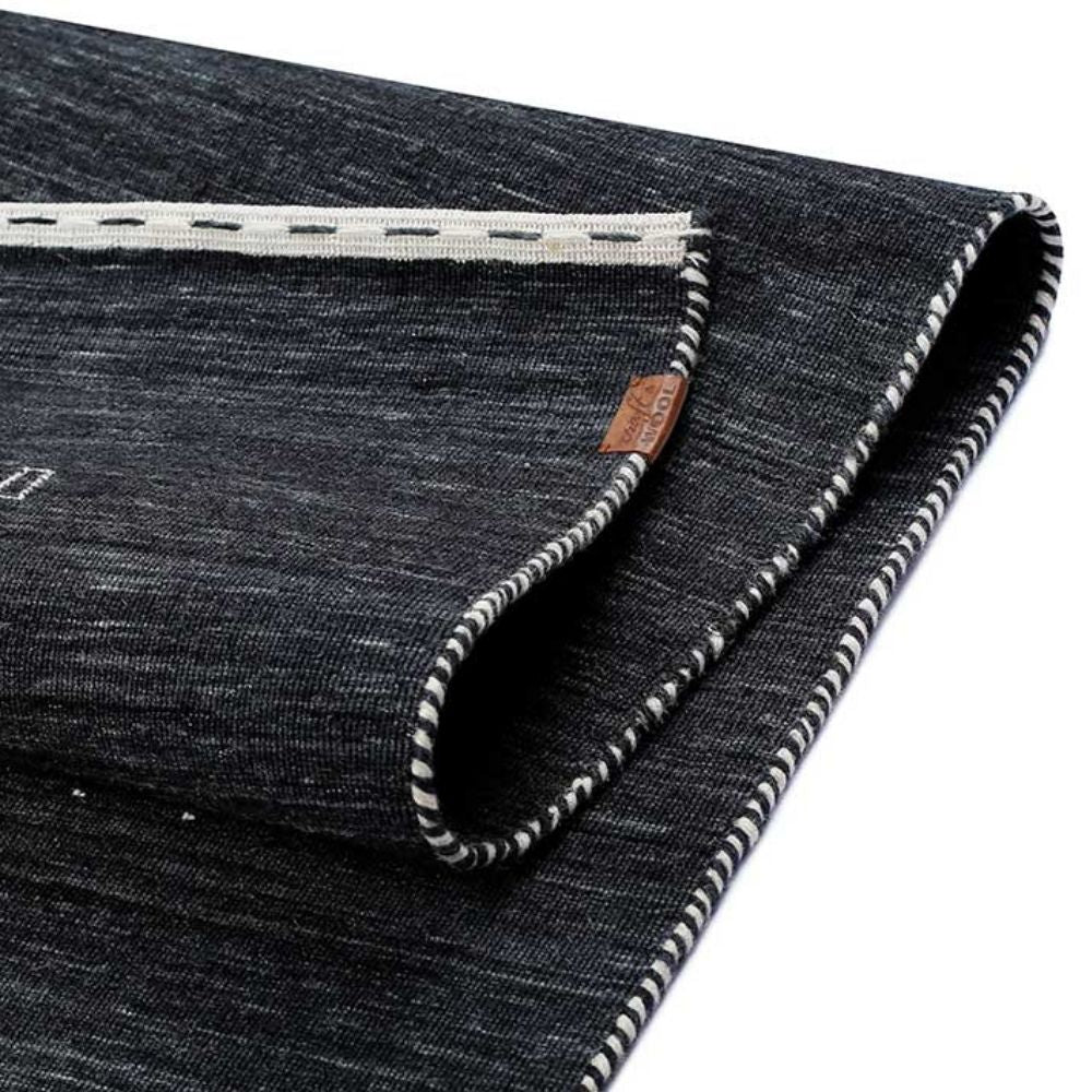 Narma TORNIO Wool rug - black