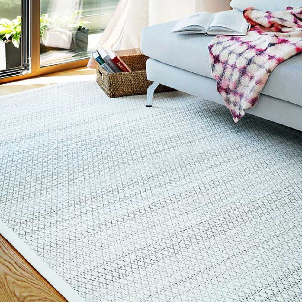 Narma TSIRGU kaksipuolinen puuvillamatto - valkoinen