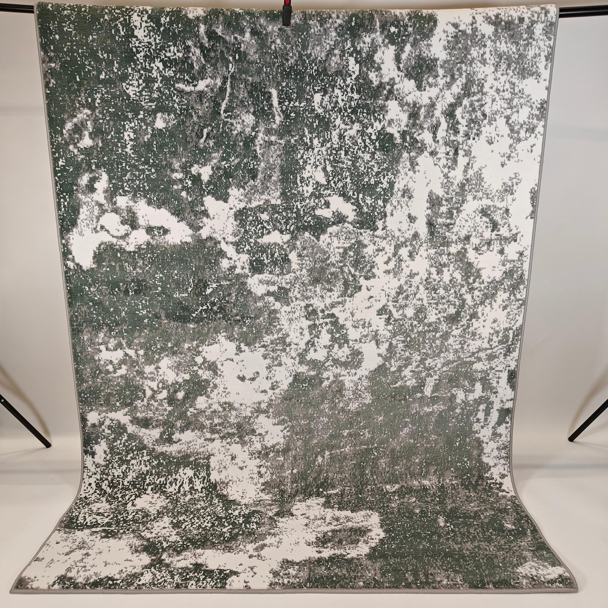 NIlo low pile Rug - green