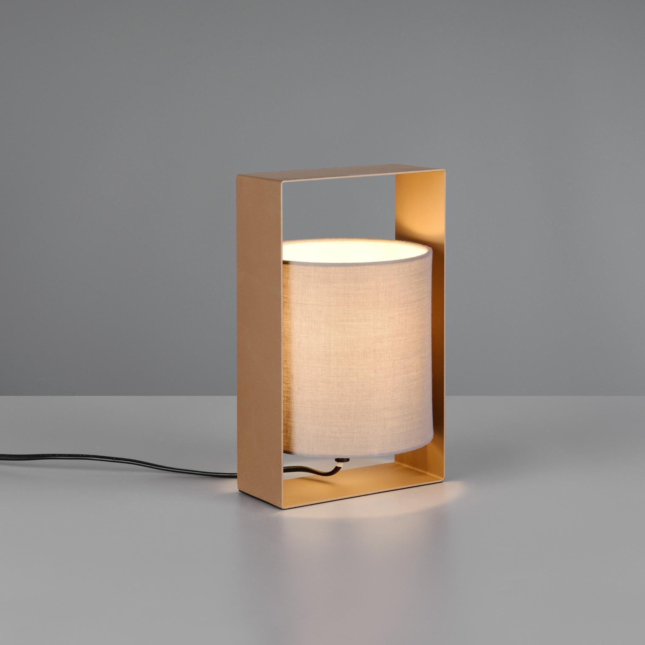 TRIO Pail pöytävalaisin - kahvinruskea