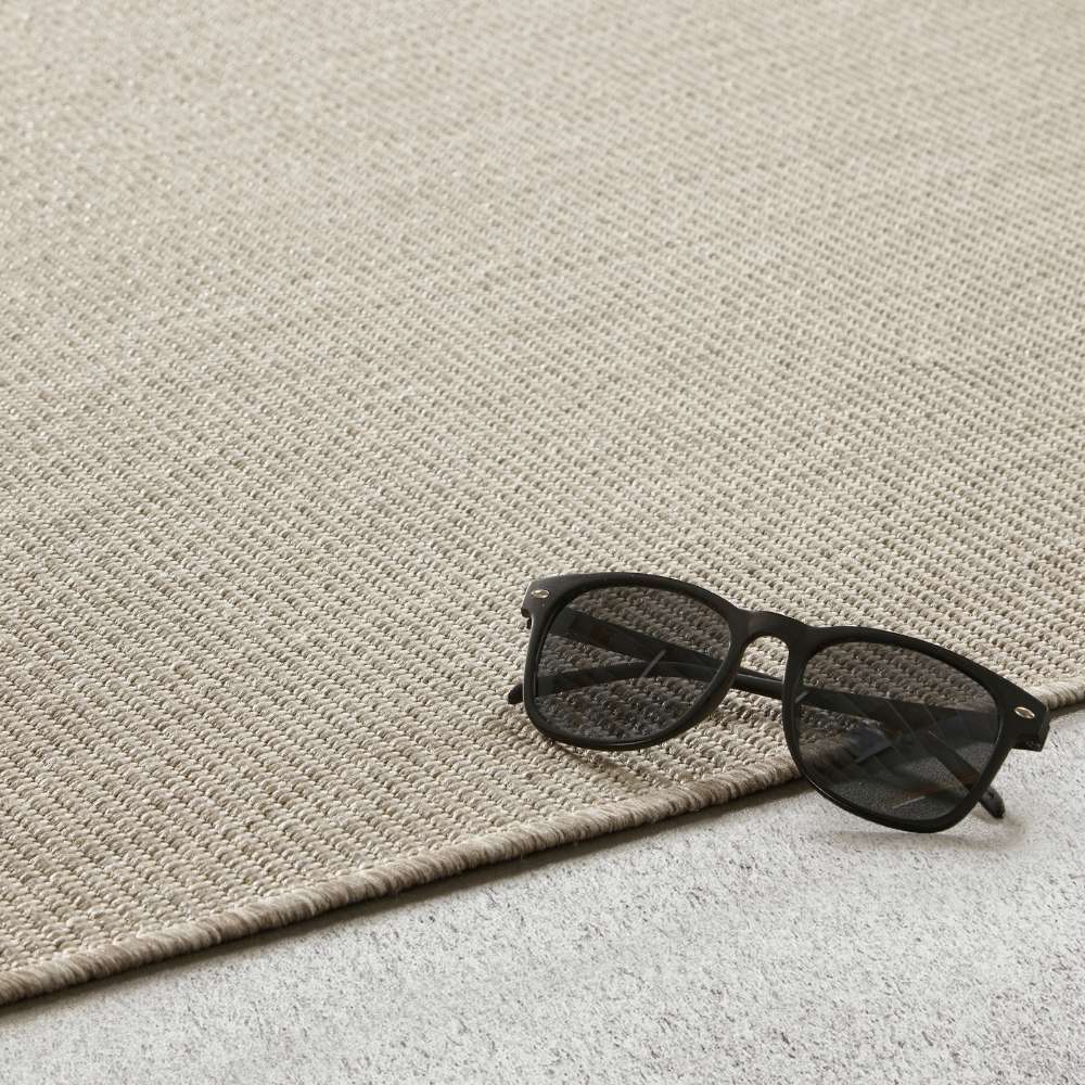 Pilke sileäksi kudottu matto - pellava