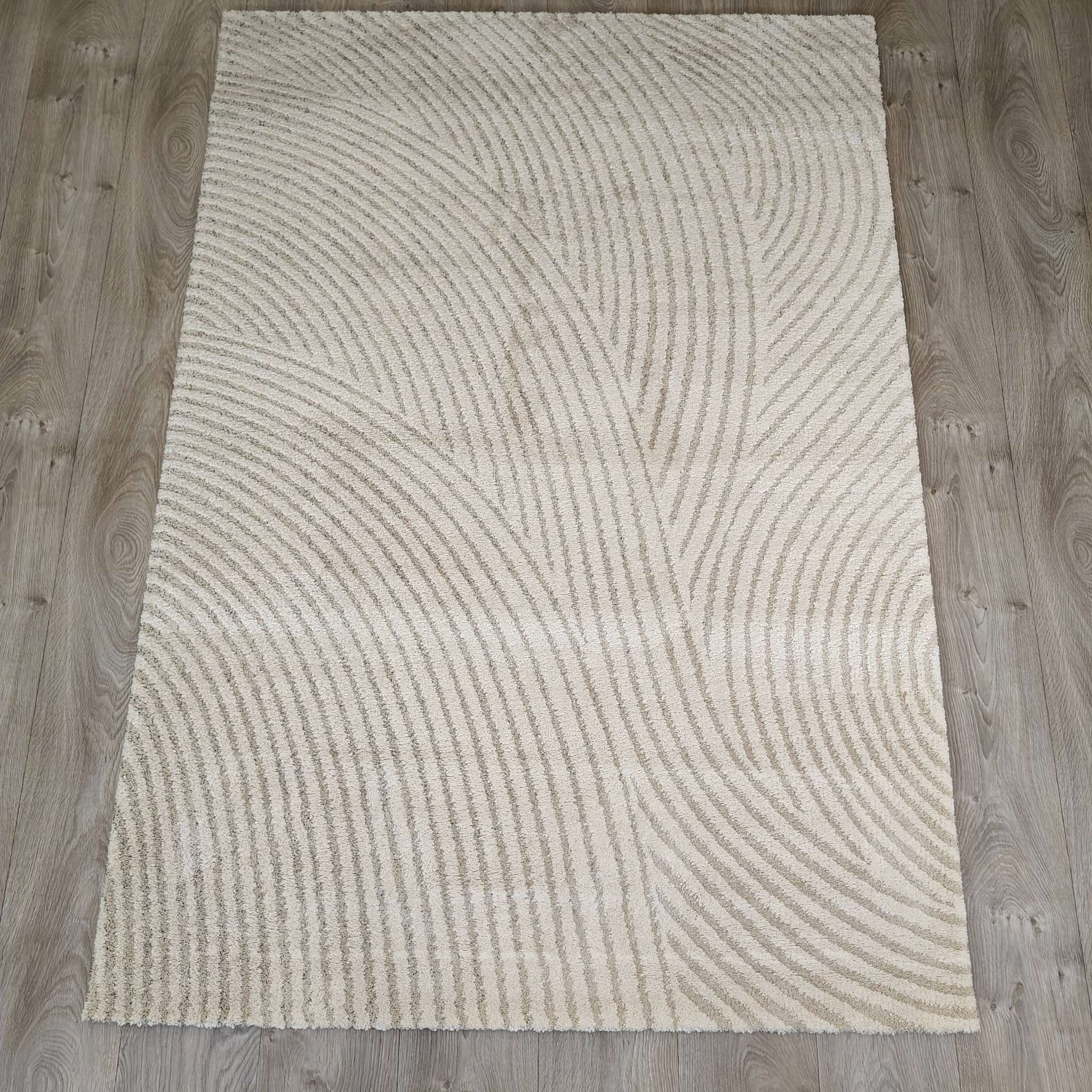 Sametti low pile Rug - natural white
