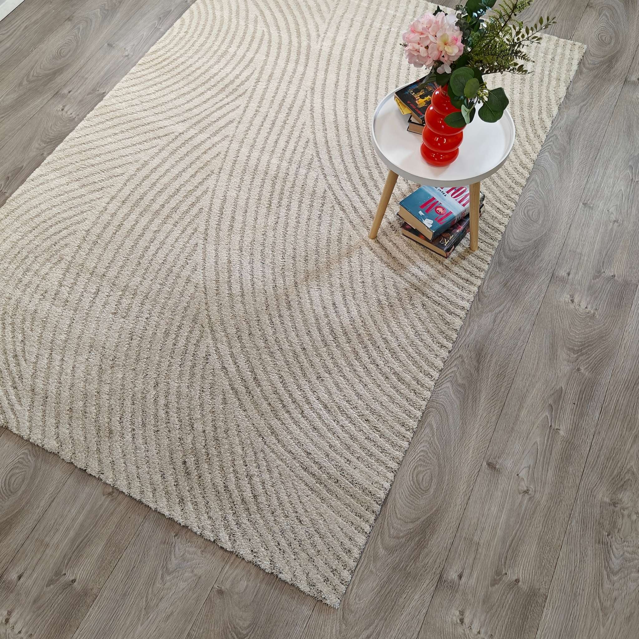 Sametti low pile Rug - natural white