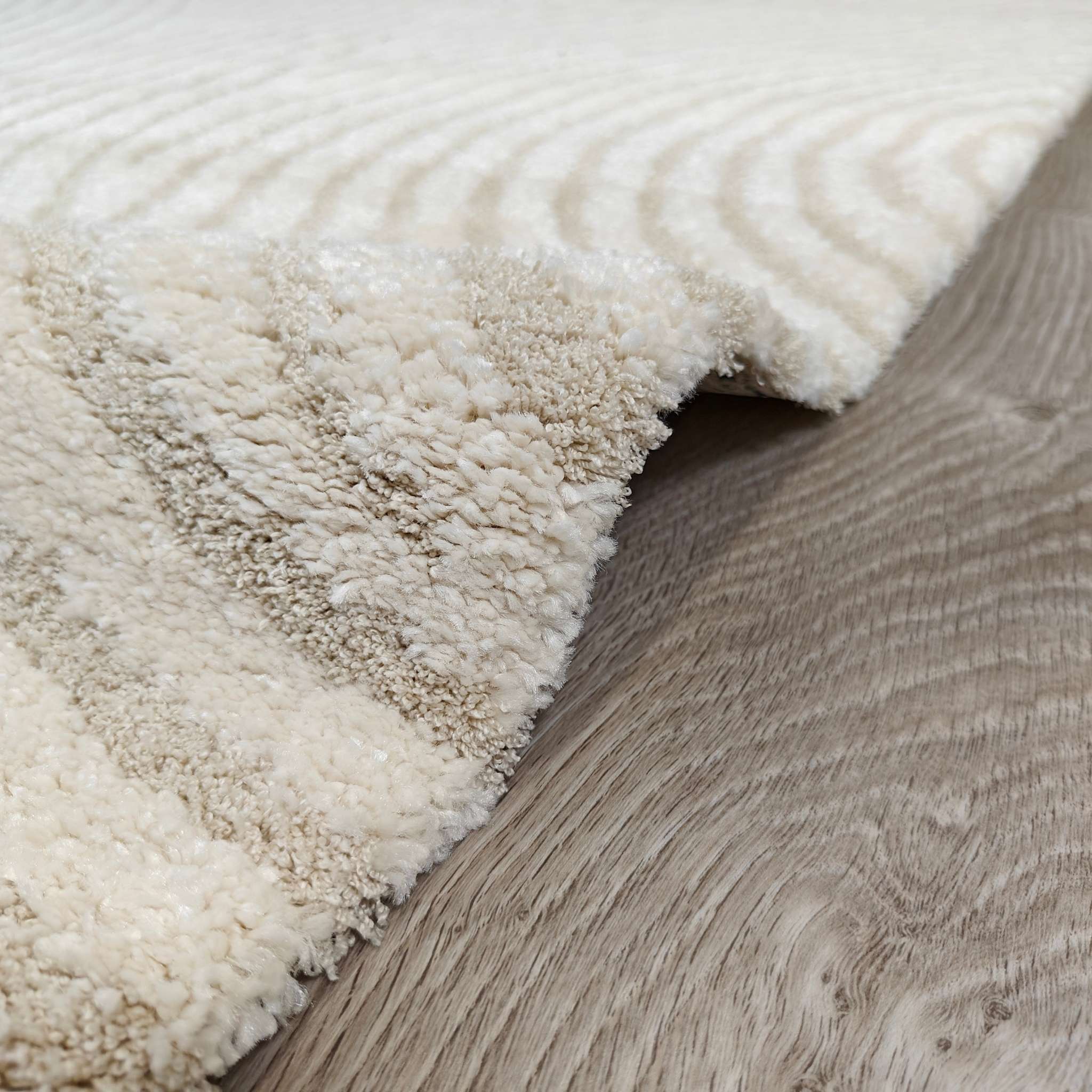 Sametti low pile Rug - natural white