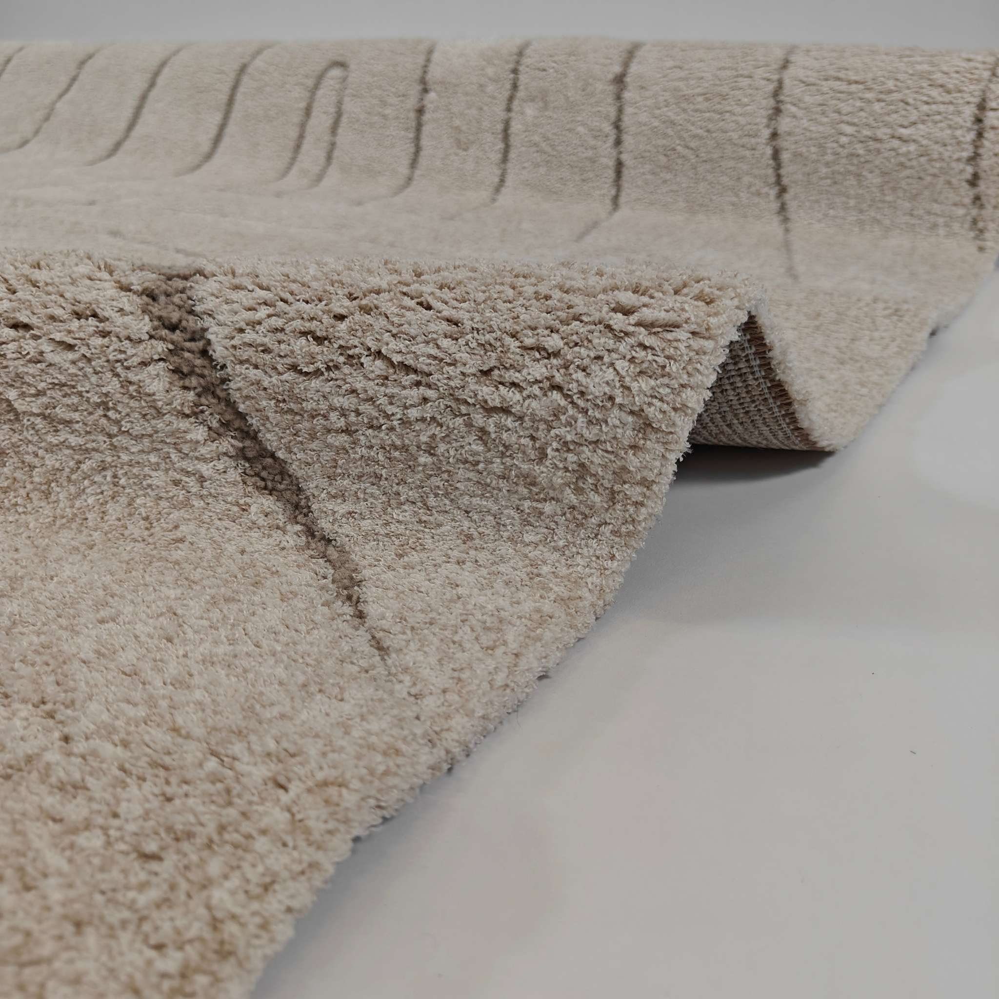 Silkkipilvi lyhytnukkainen matto - valkoinen