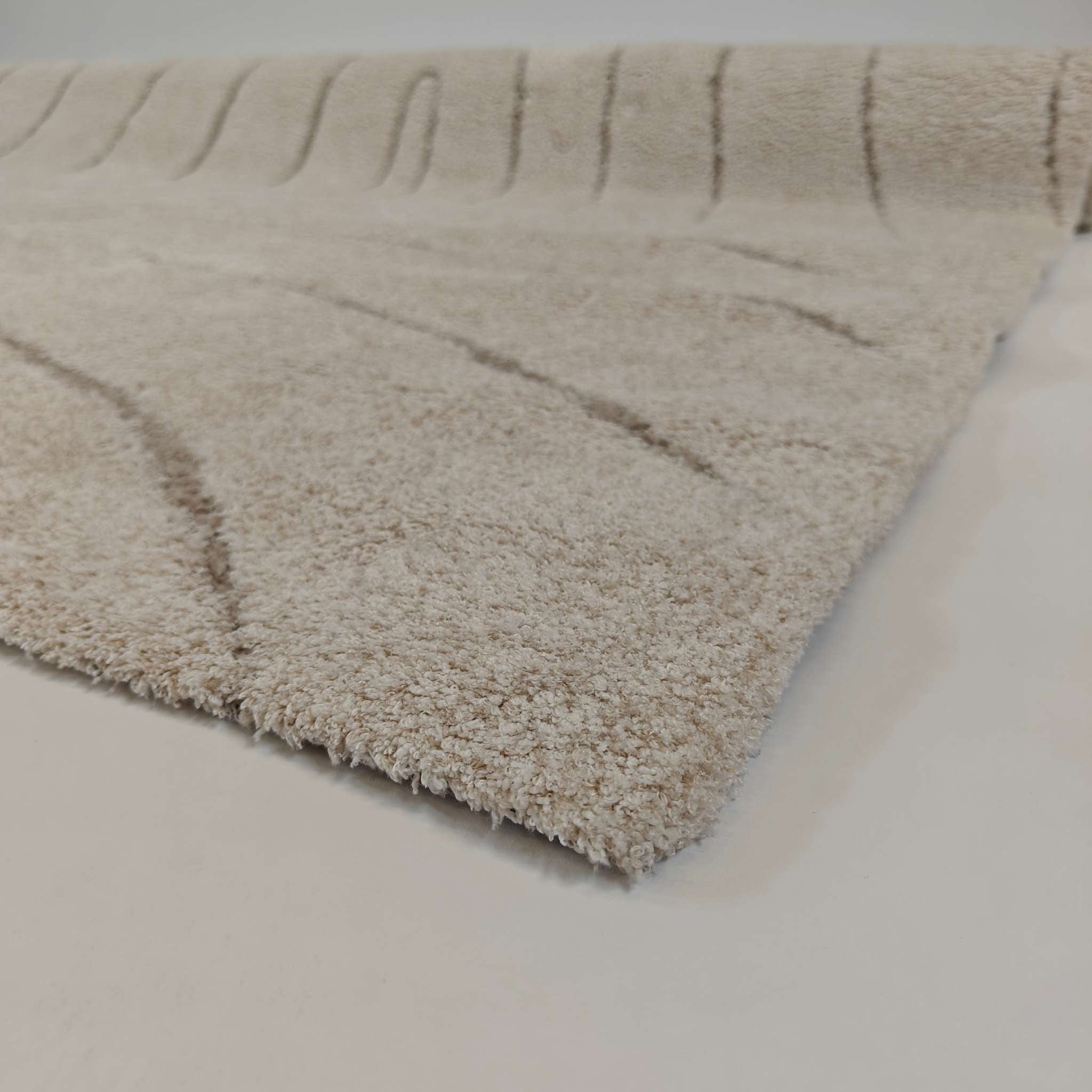 Silkkipilvi lyhytnukkainen matto - valkoinen