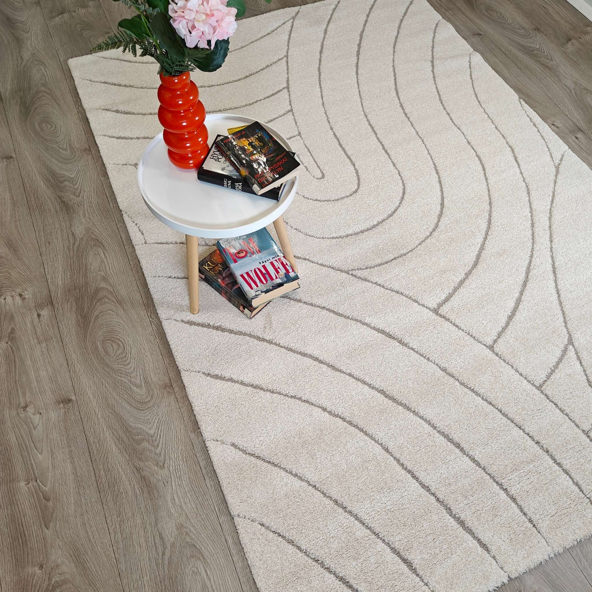 Silkkipilvi lyhytnukkainen matto - valkoinen