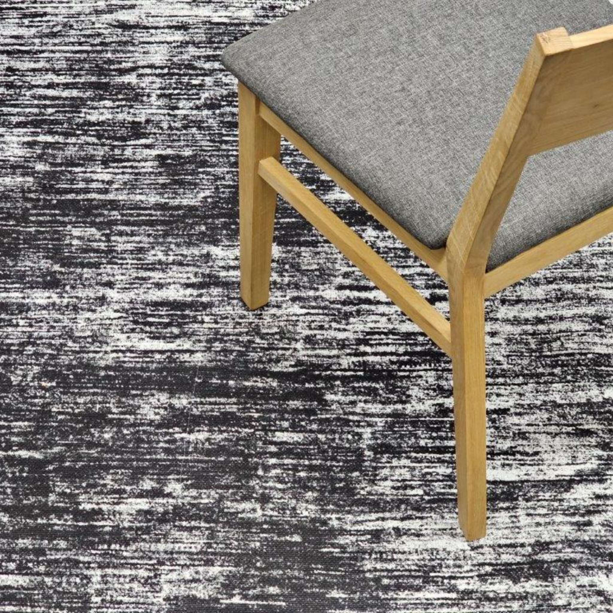 Sumu Flatweave rug - Dark gray