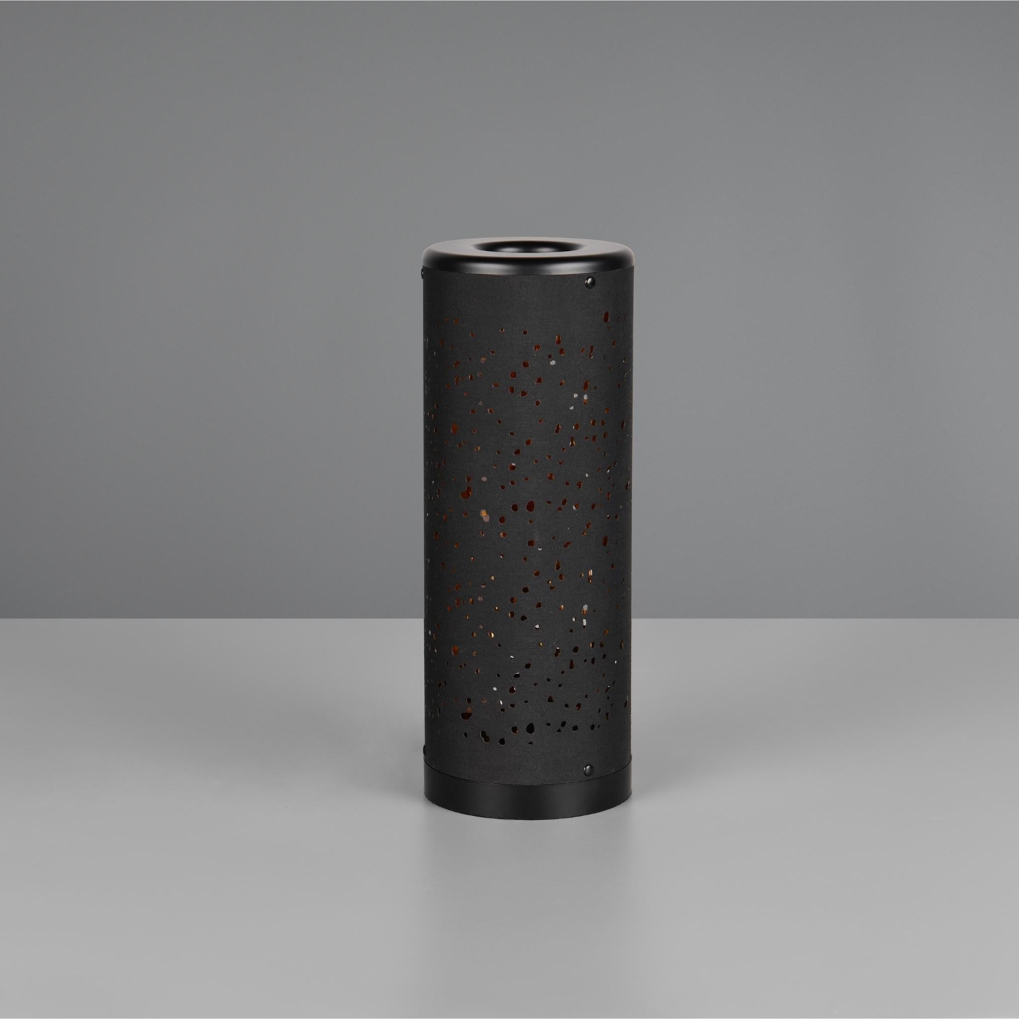 TRIO Taco LED pöytävalaisin - musta/kulta