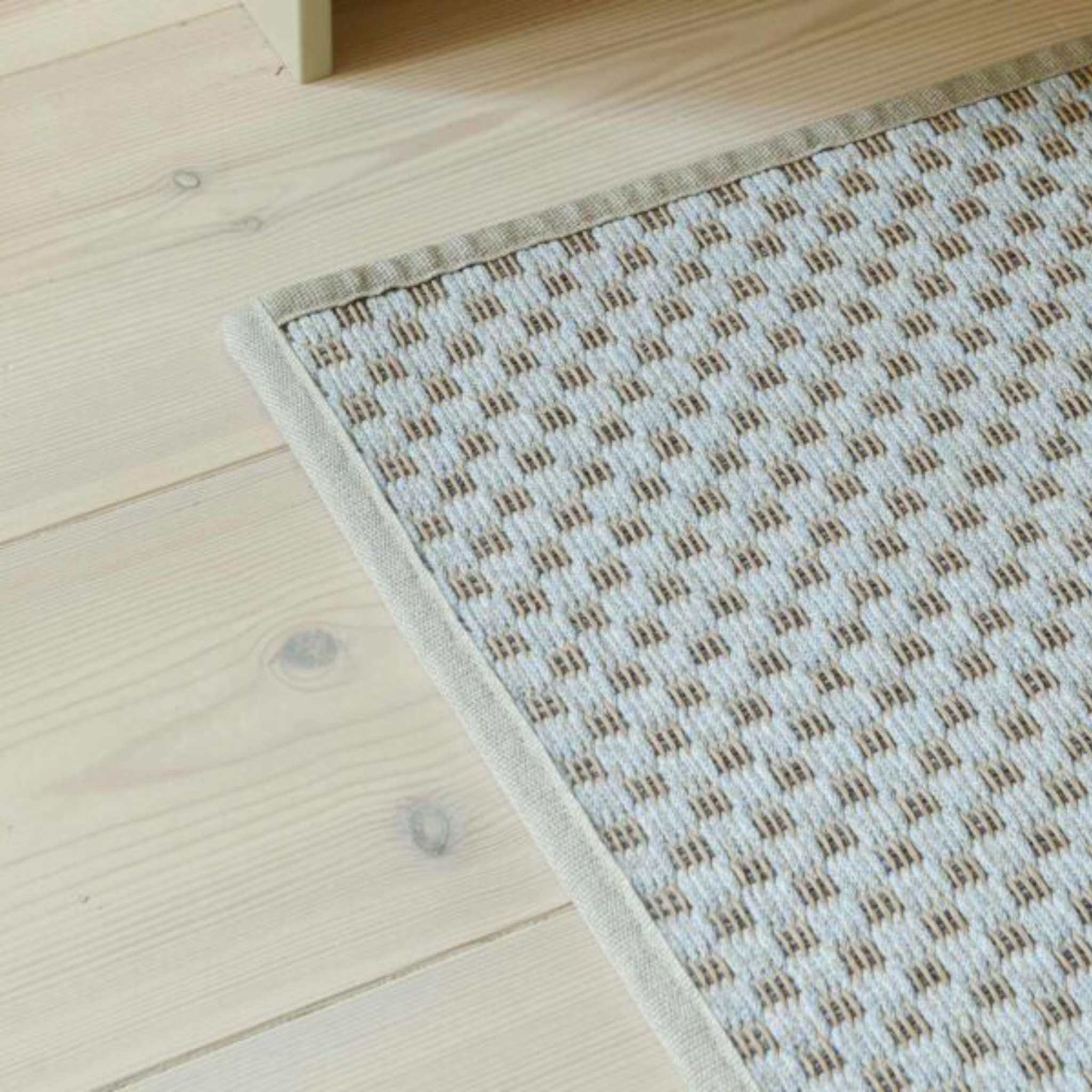 VM Carpet Pastilli matto, omalla mitalla - 4 lemmikki