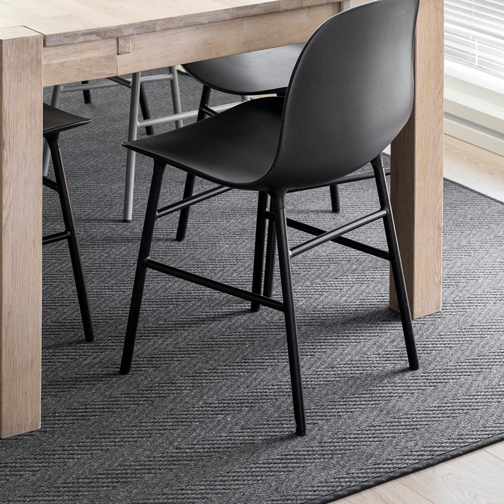 VM Carpet Elsa matto - 79 musta